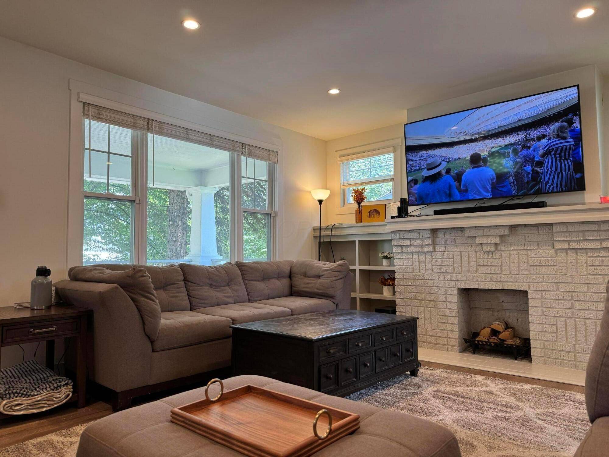 Columbus, OH 43207,323 Southwood Avenue