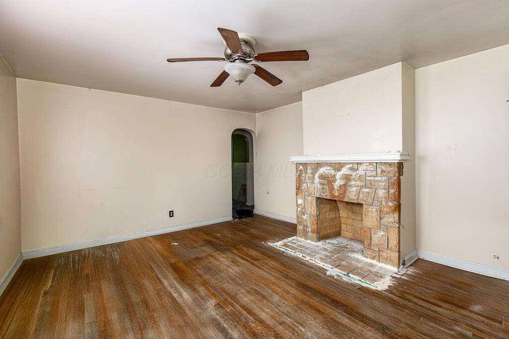 Cincinnati, OH 45231,1561 Saint Clair Avenue
