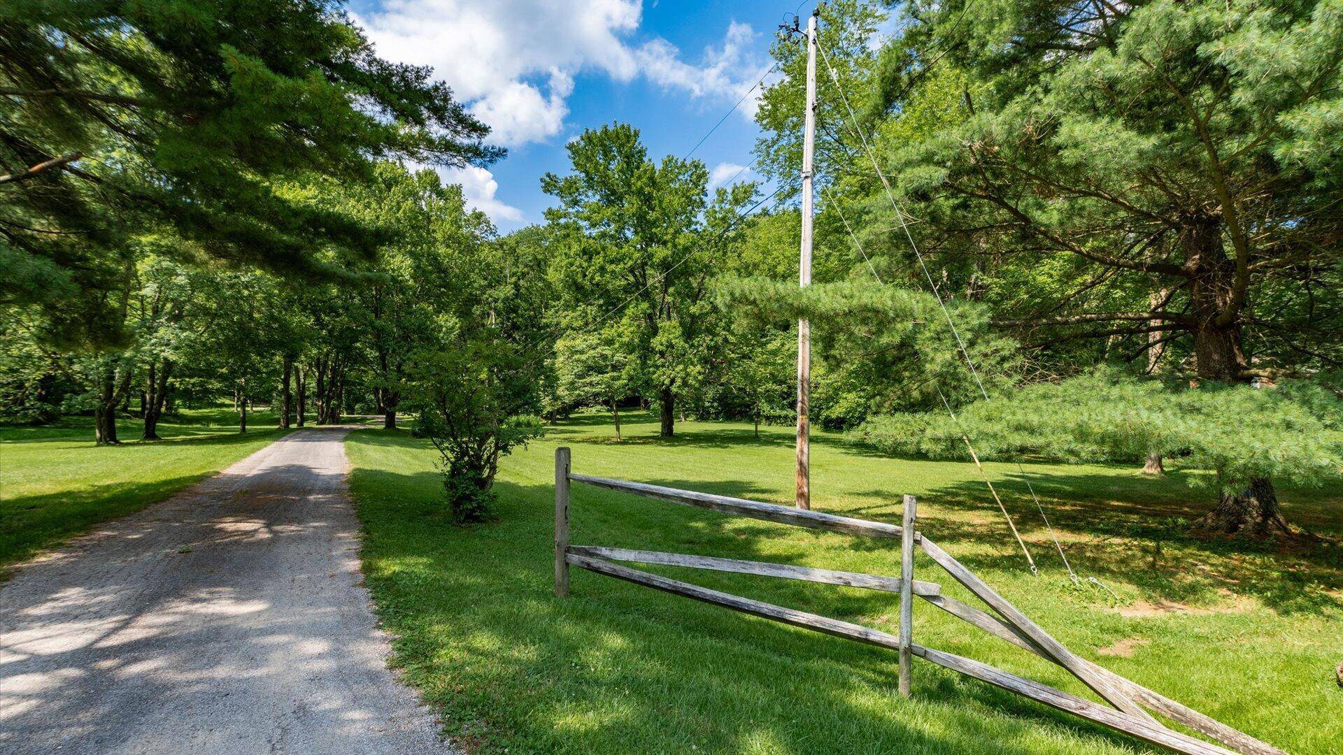 Newark, OH 43055,4444 Price Road
