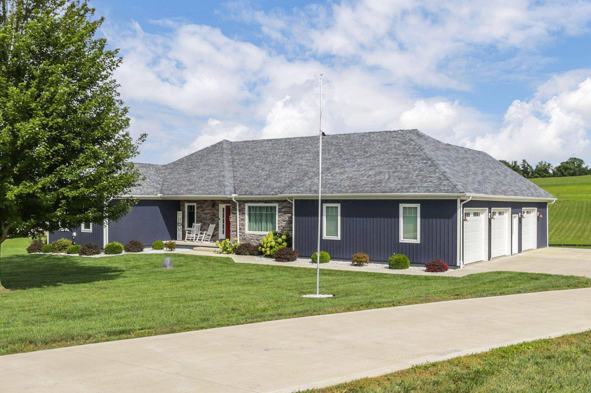Heath, OH 43056,121 Linnridge Drive