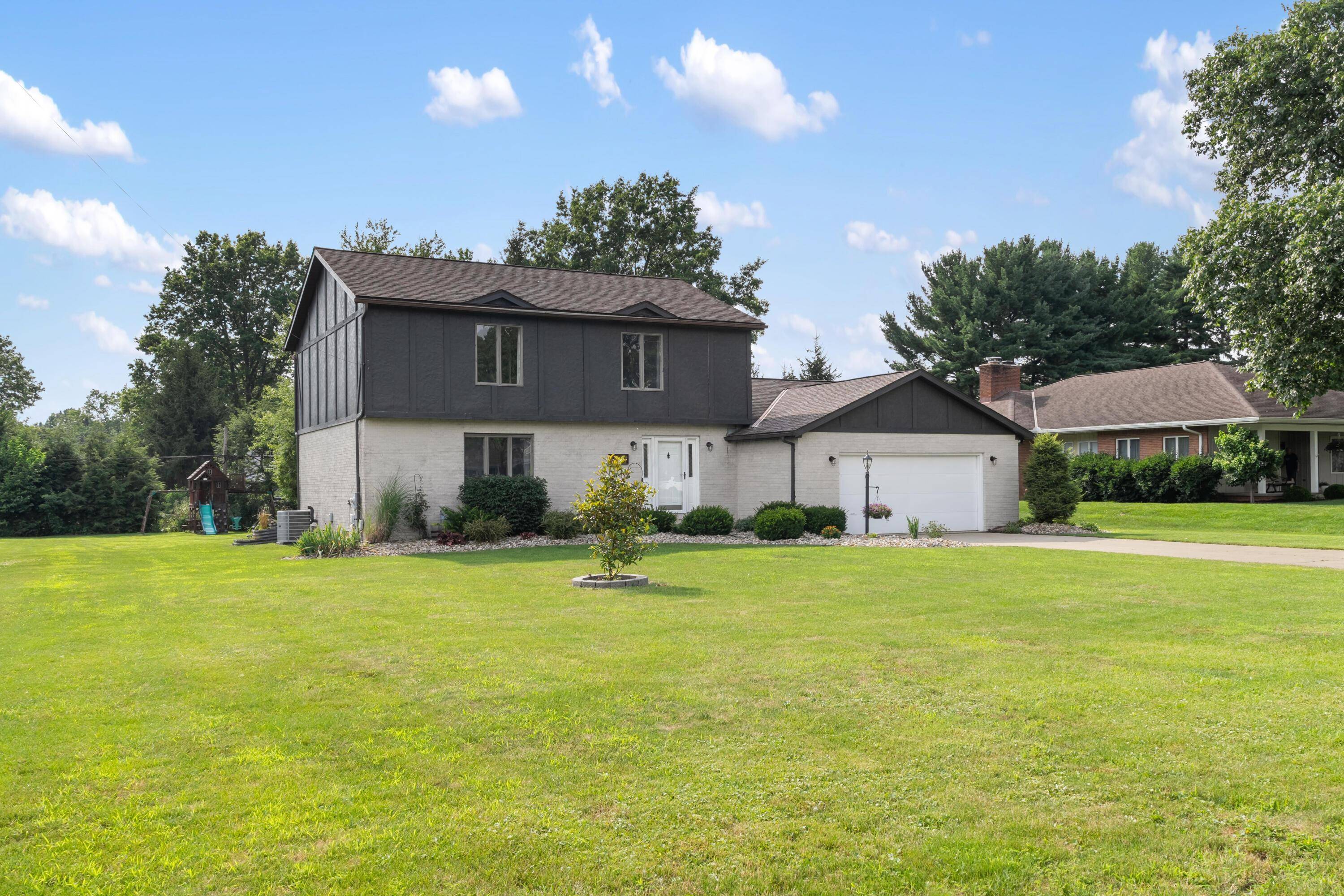 Mansfield, OH 44906,1242 Springbrook Drive