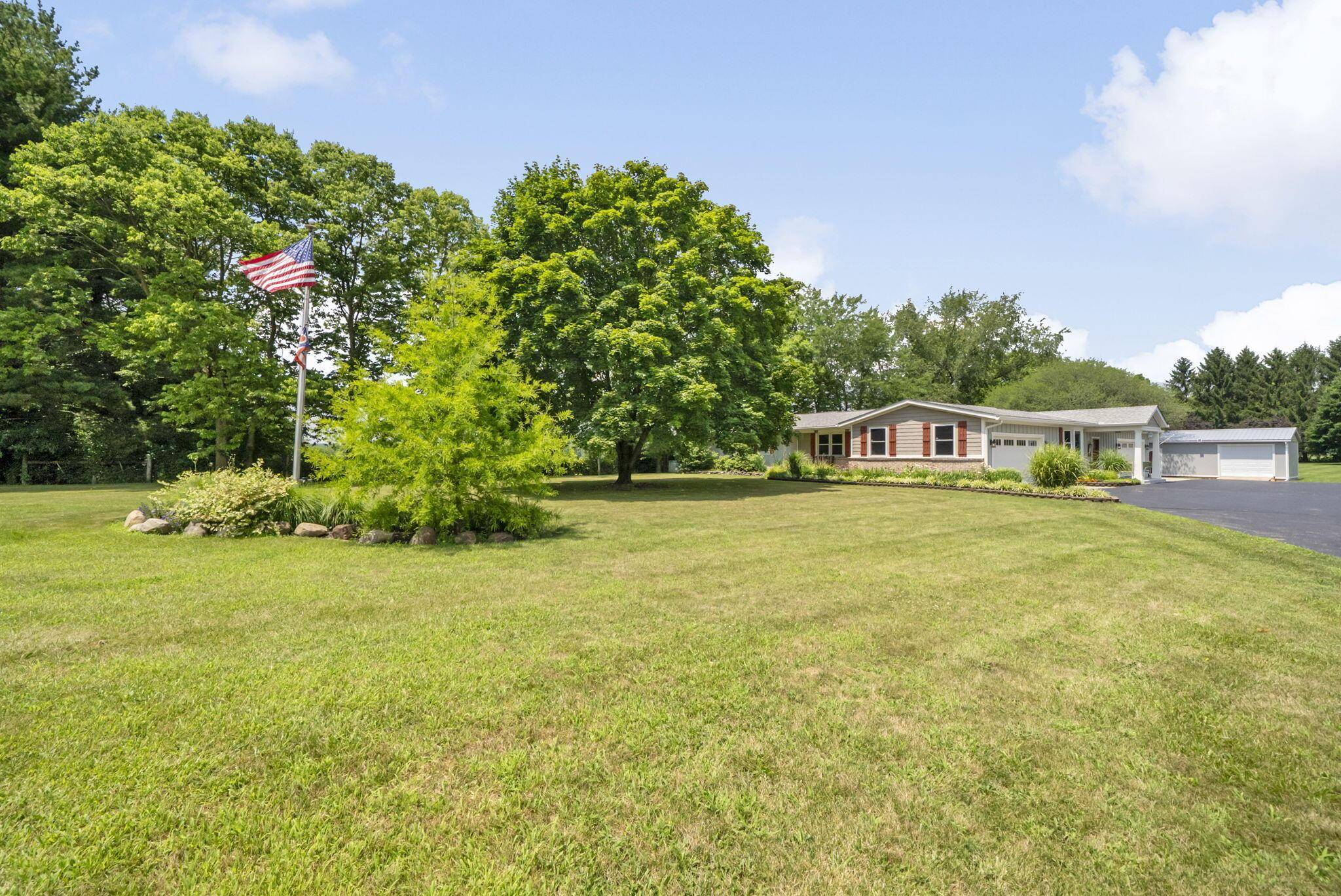Delaware, OH 43015,4090 US Highway 42