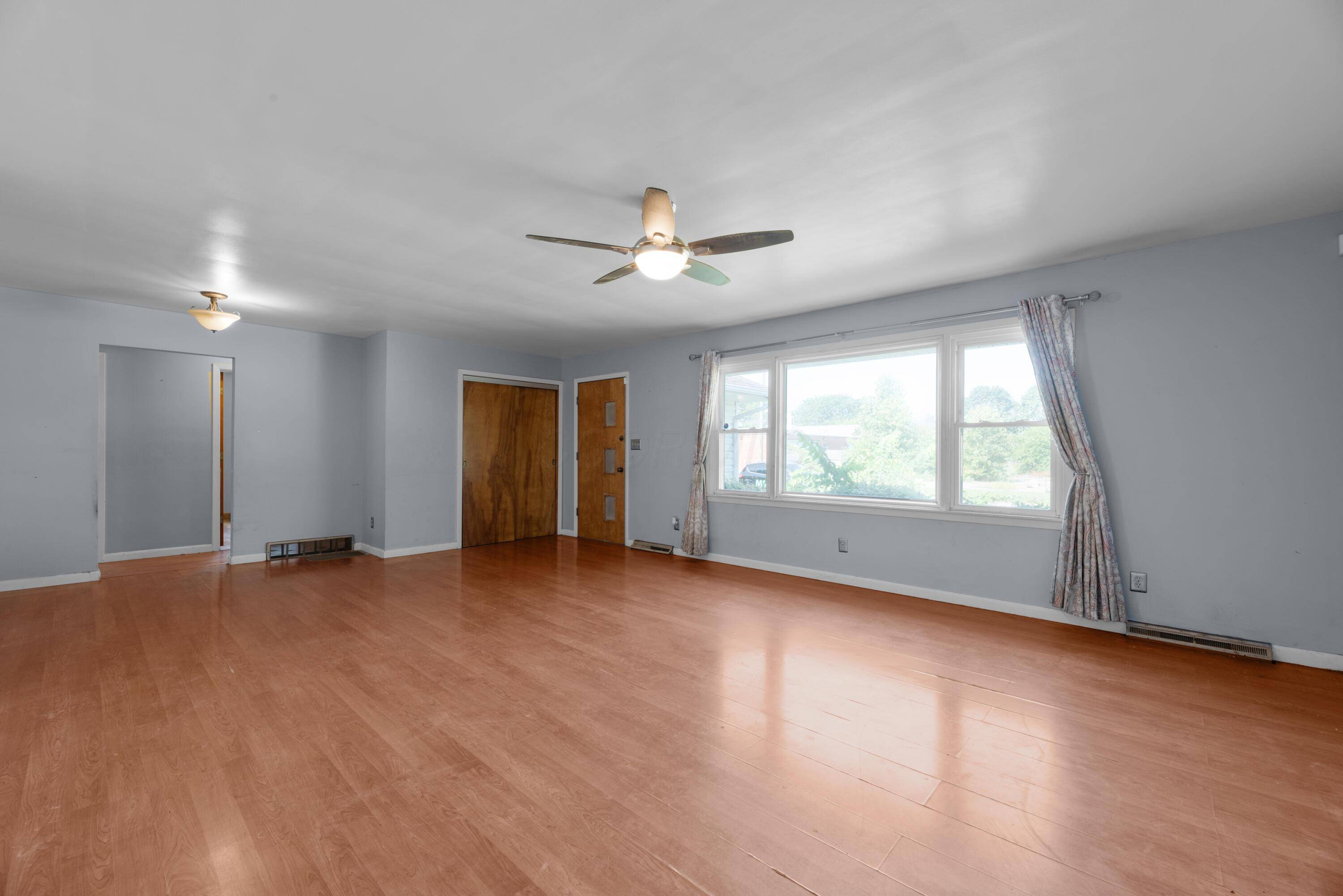 Circleville, OH 43113,892 Lincoln Drive