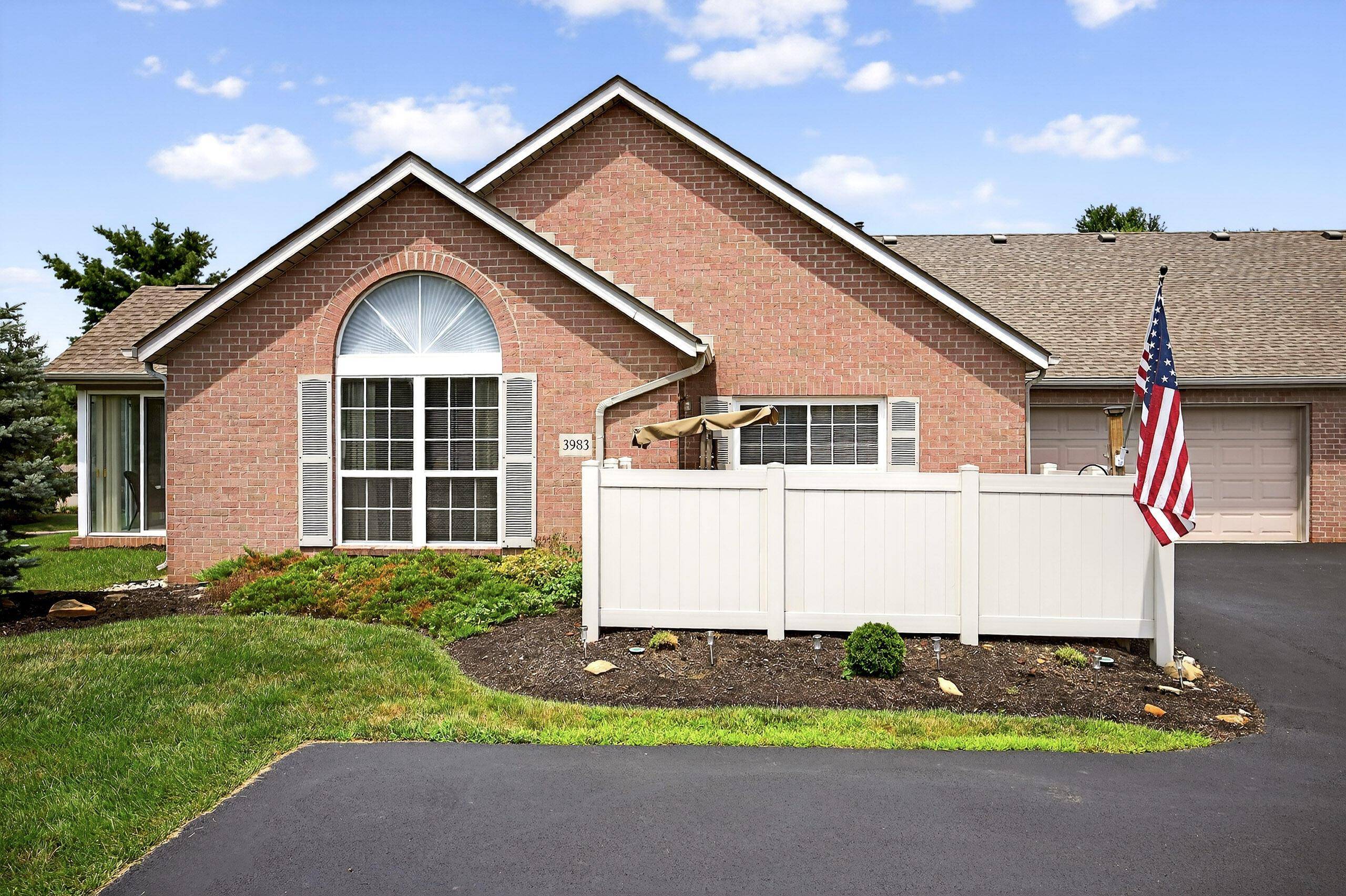 Columbus, OH 43230,3983 Malbec Drive #12