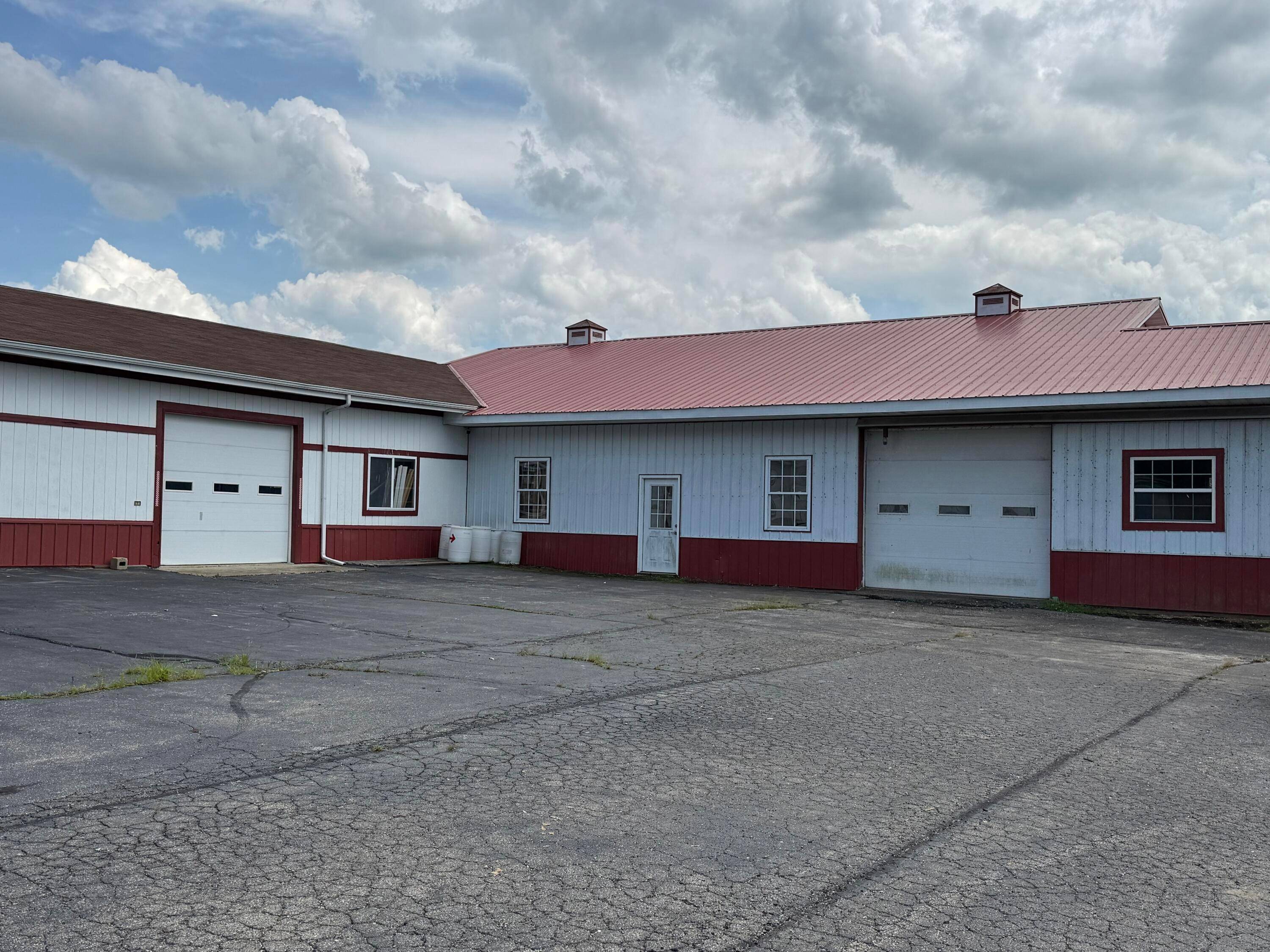 Ashville, OH 43103,12630 Walnut Creek Pike