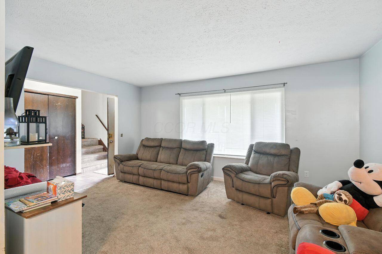 Reynoldsburg, OH 43068,6441 Mountaineer Trail Court