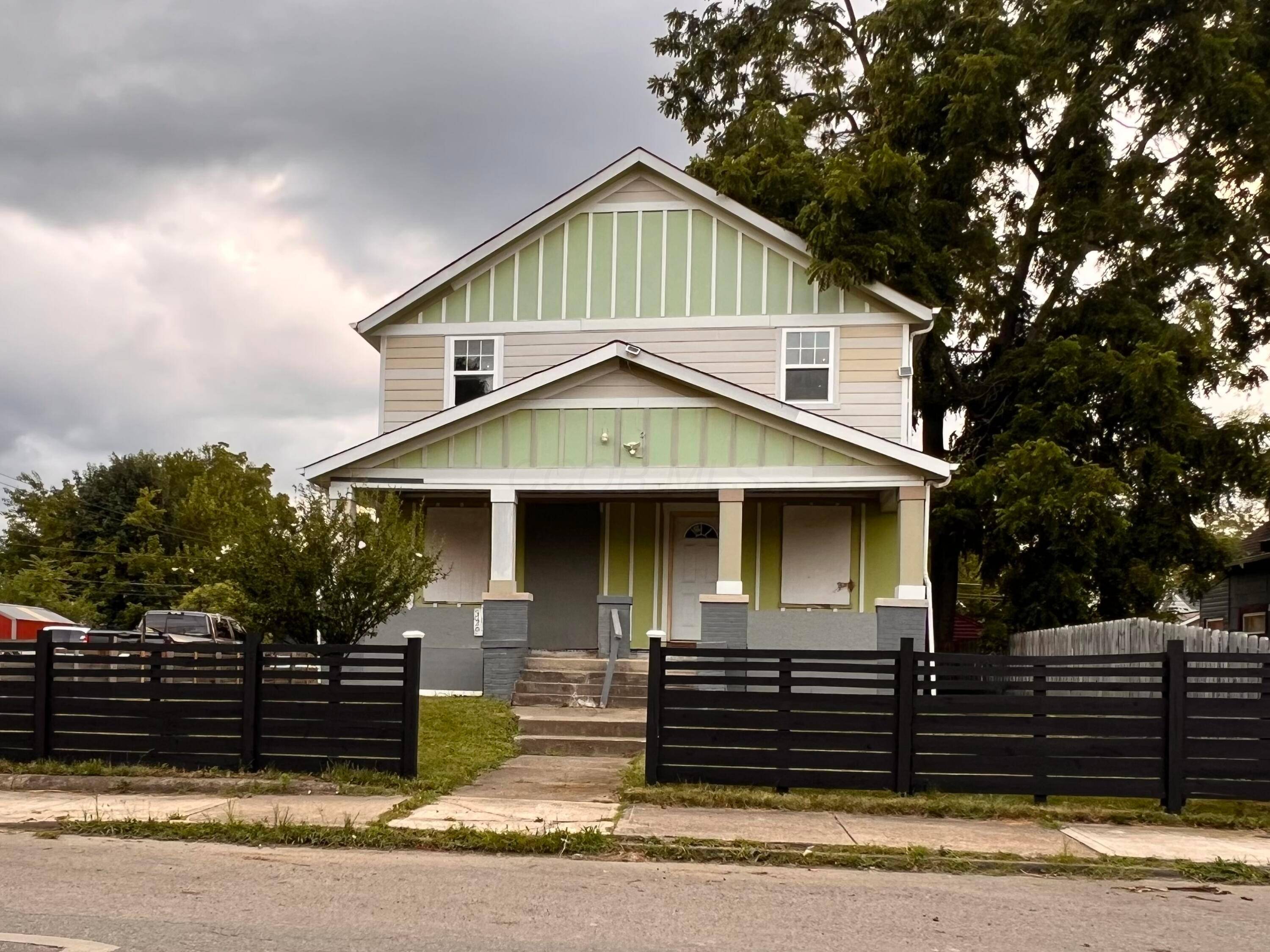 Columbus, OH 43223,329331 Whitethorne Avenue