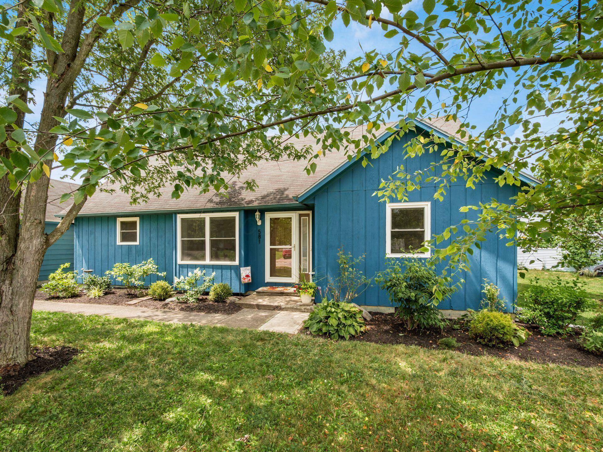 Delaware, OH 43015,581 Presidential Way