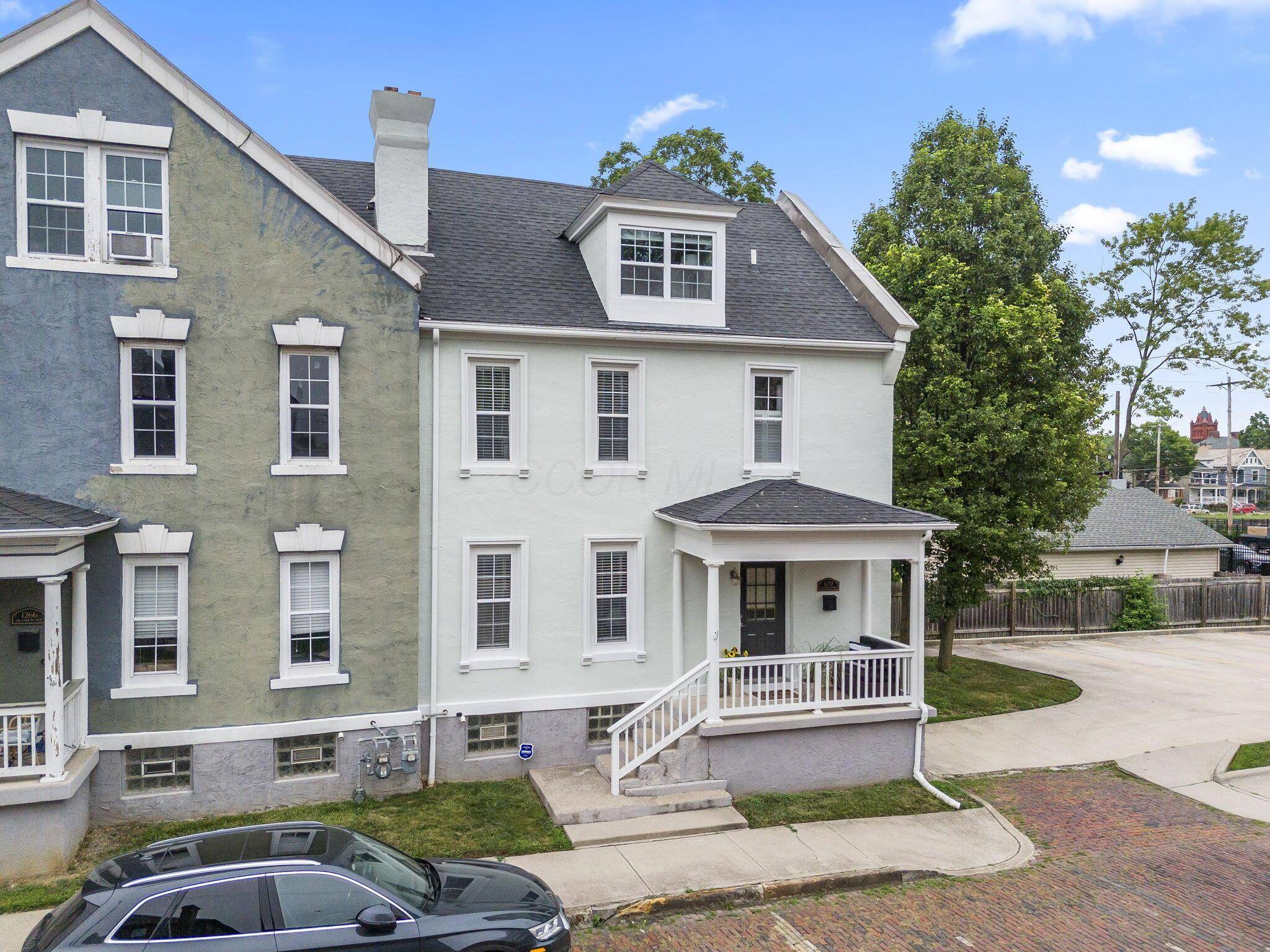 Columbus, OH 43205,1270 Franklin Avenue