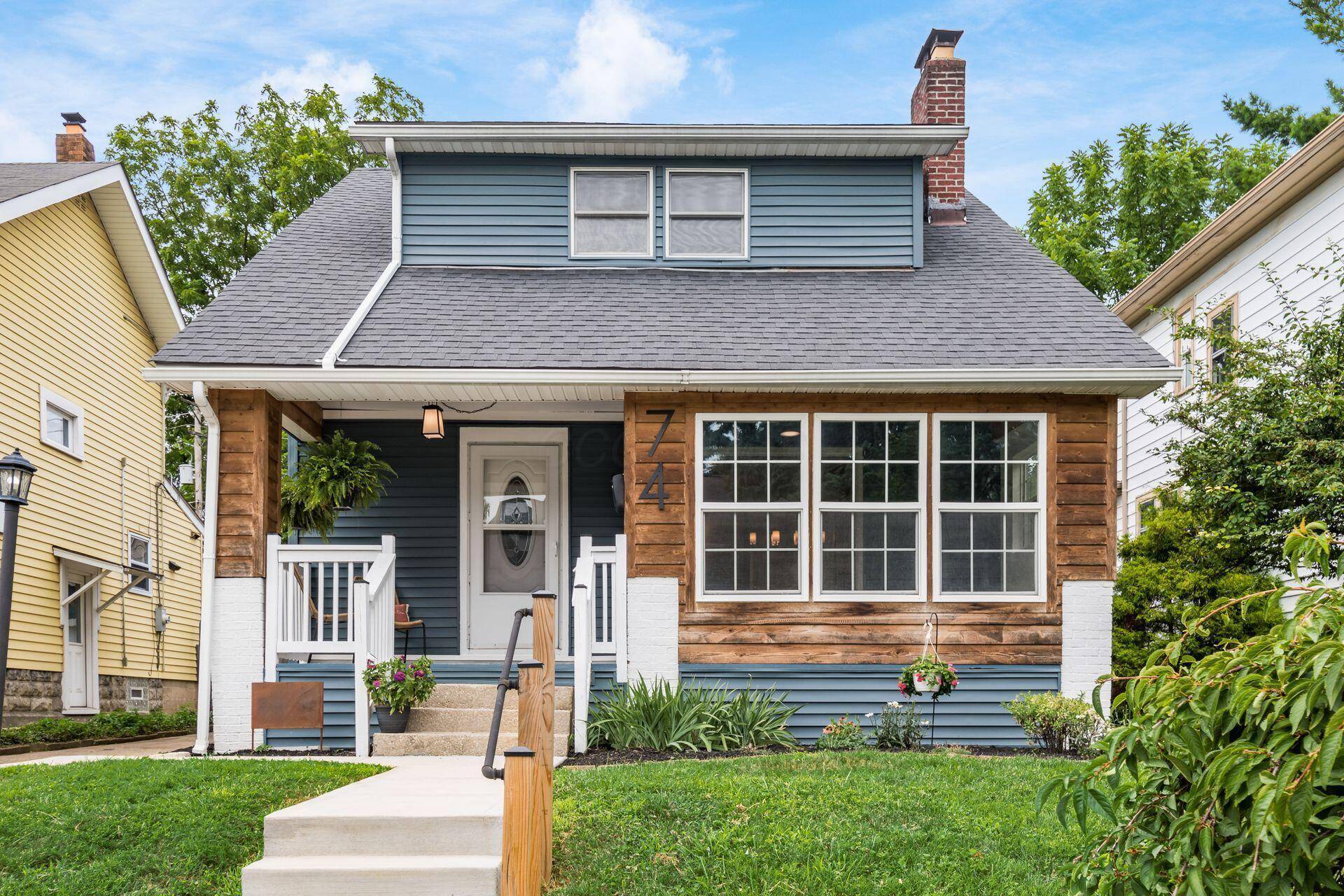 Columbus, OH 43202,74 E Longview Avenue