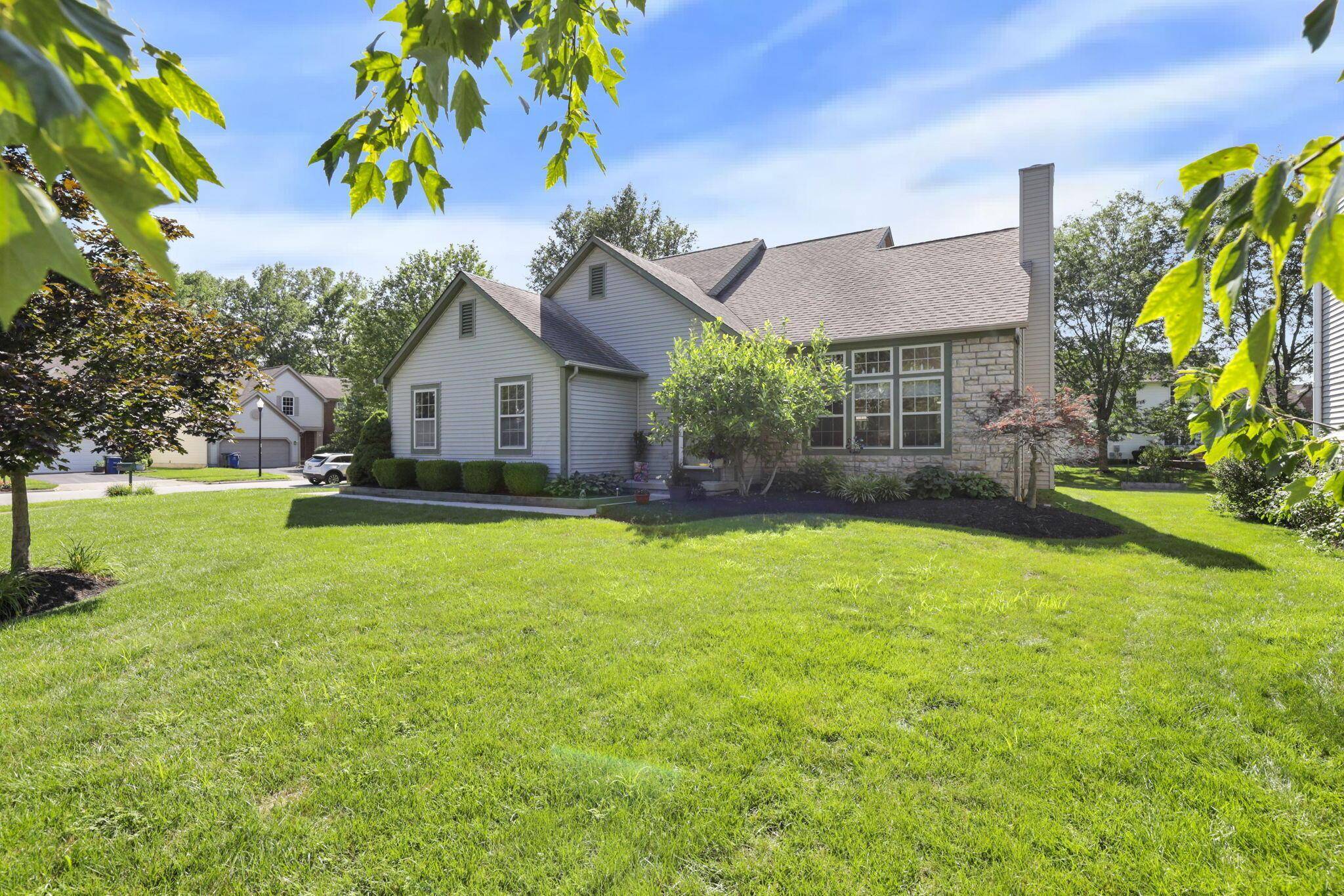 Westerville, OH 43081,5407 Bullfinch Drive