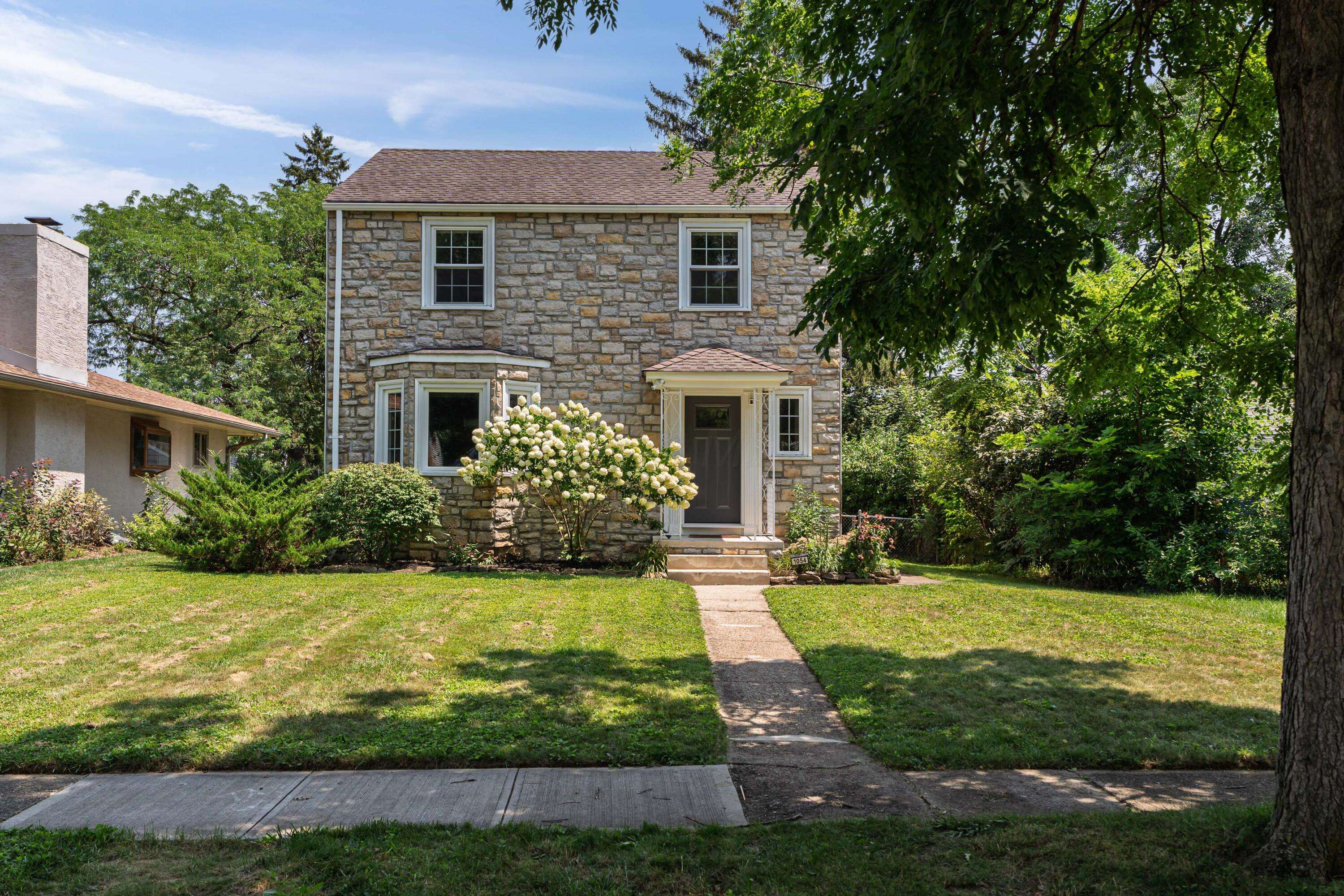 Bexley, OH 43209,1054 Grandon Avenue