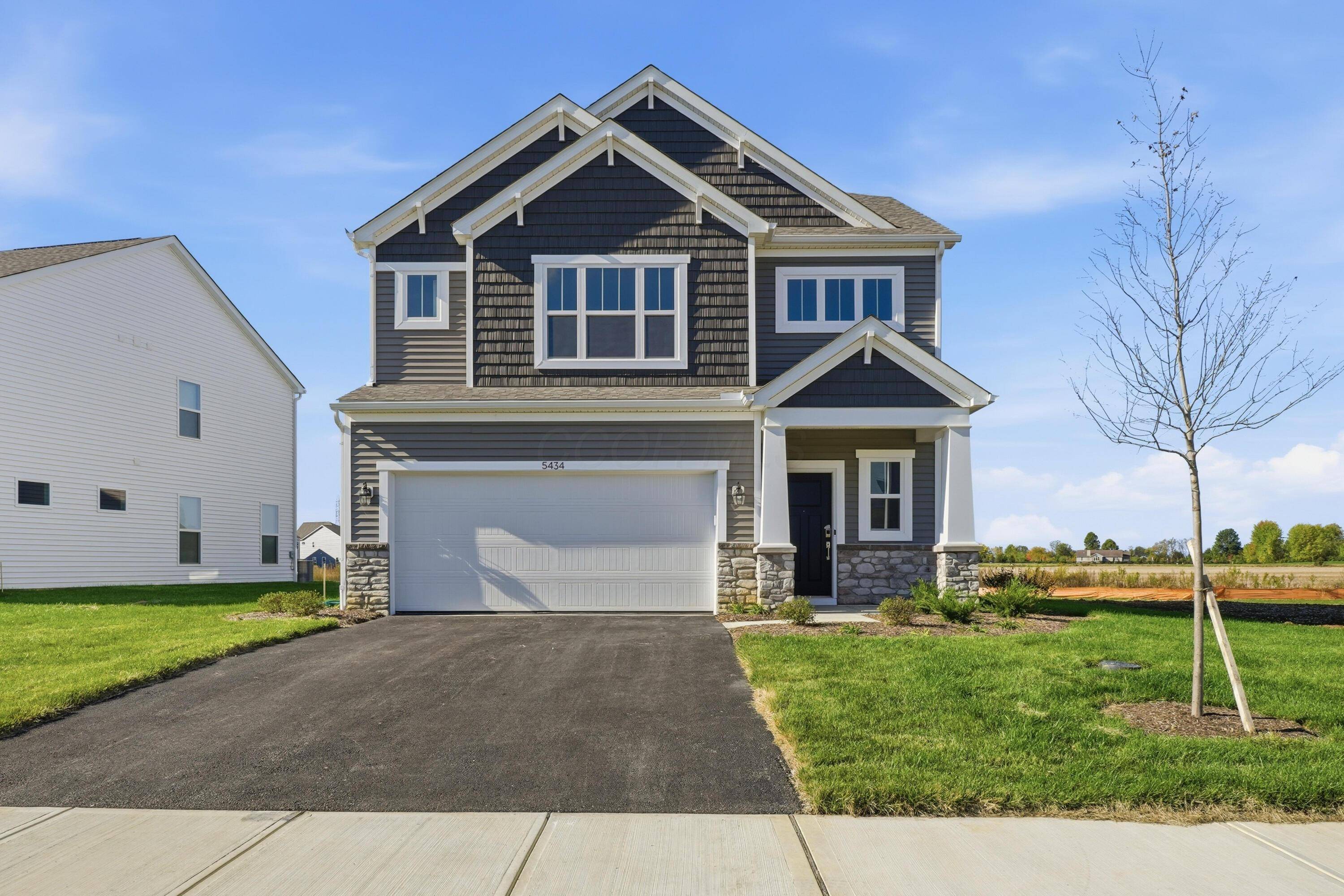 Powell, OH 43065,5434 Valleydale Road