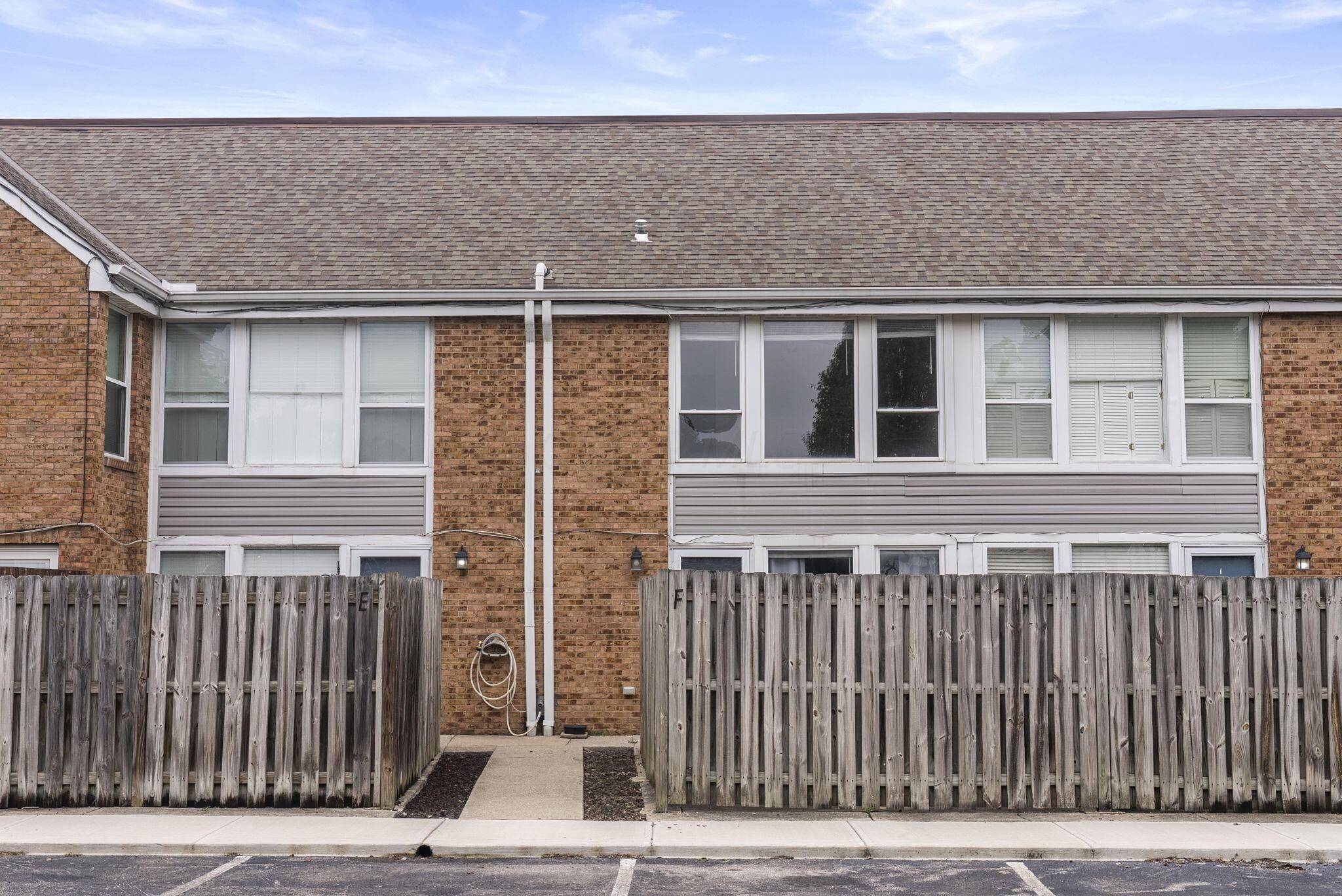 Westerville, OH 43081,105 E Ticonderoga Drive #F
