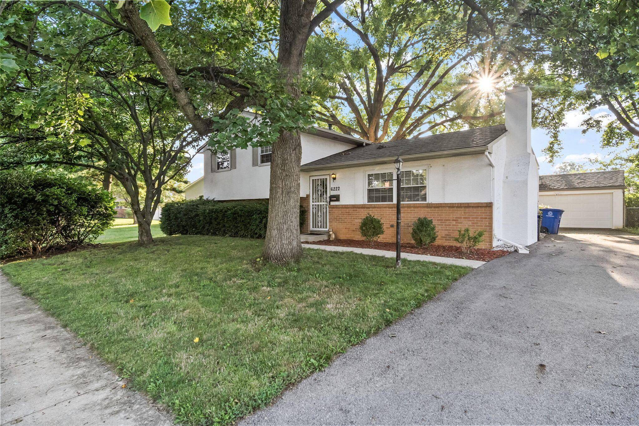 Columbus, OH 43229,6222 Parkdale Drive