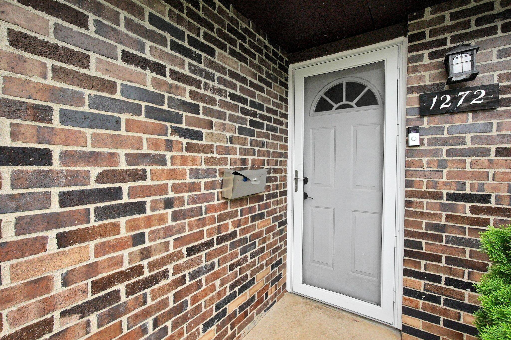 Columbus, OH 43223,1272 Woodbrook Lane #267