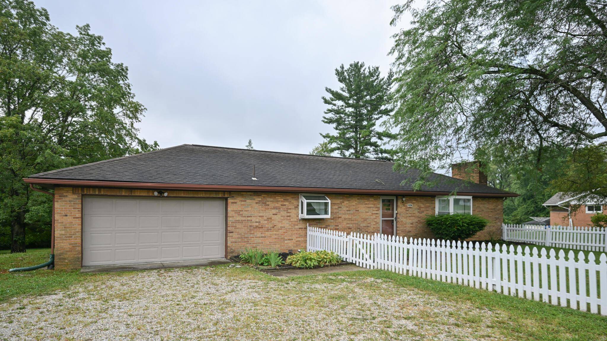 South Vienna, OH 45369,8867 E National Road
