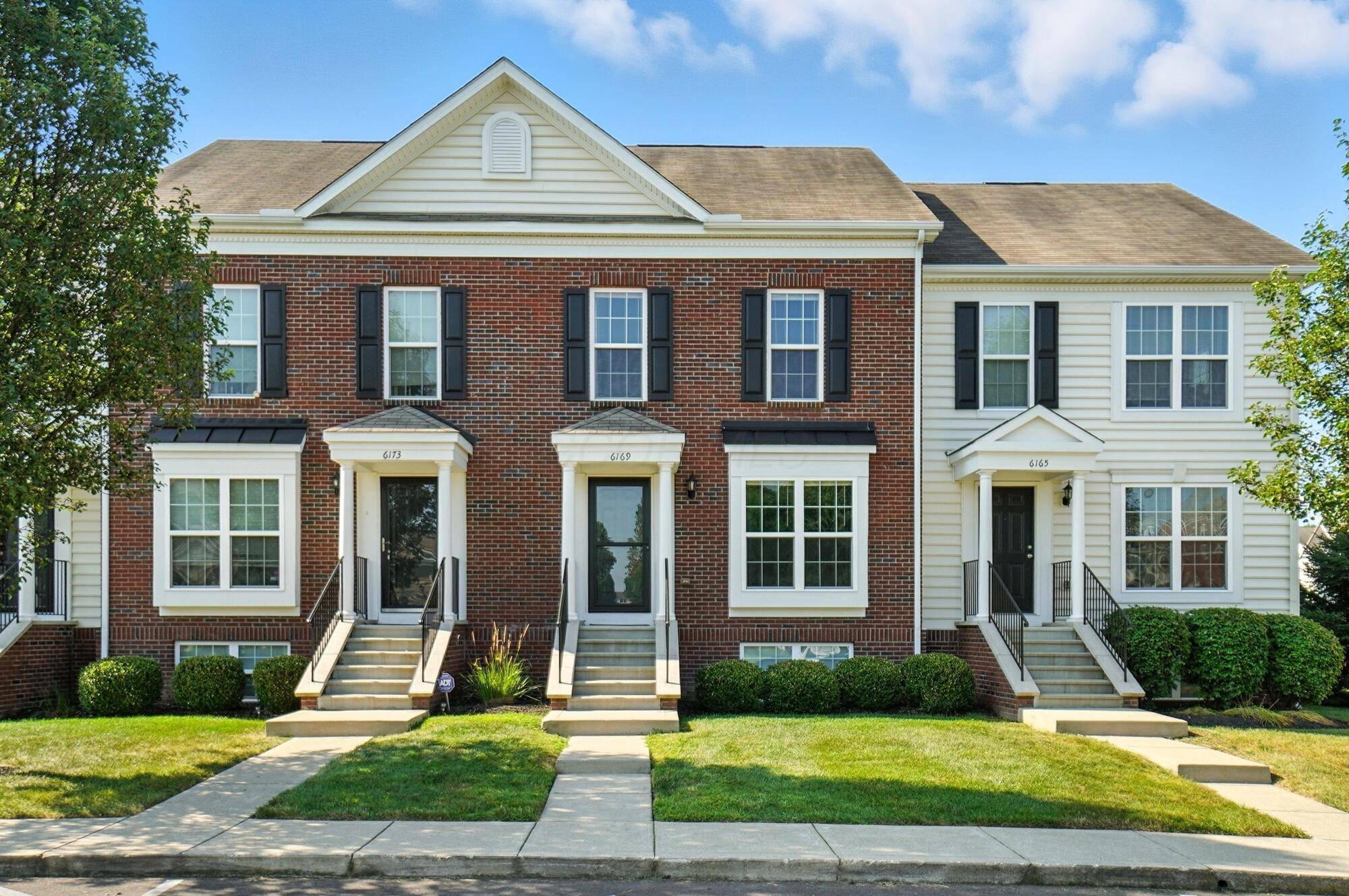 Columbus, OH 43230,6169 Needletail Road