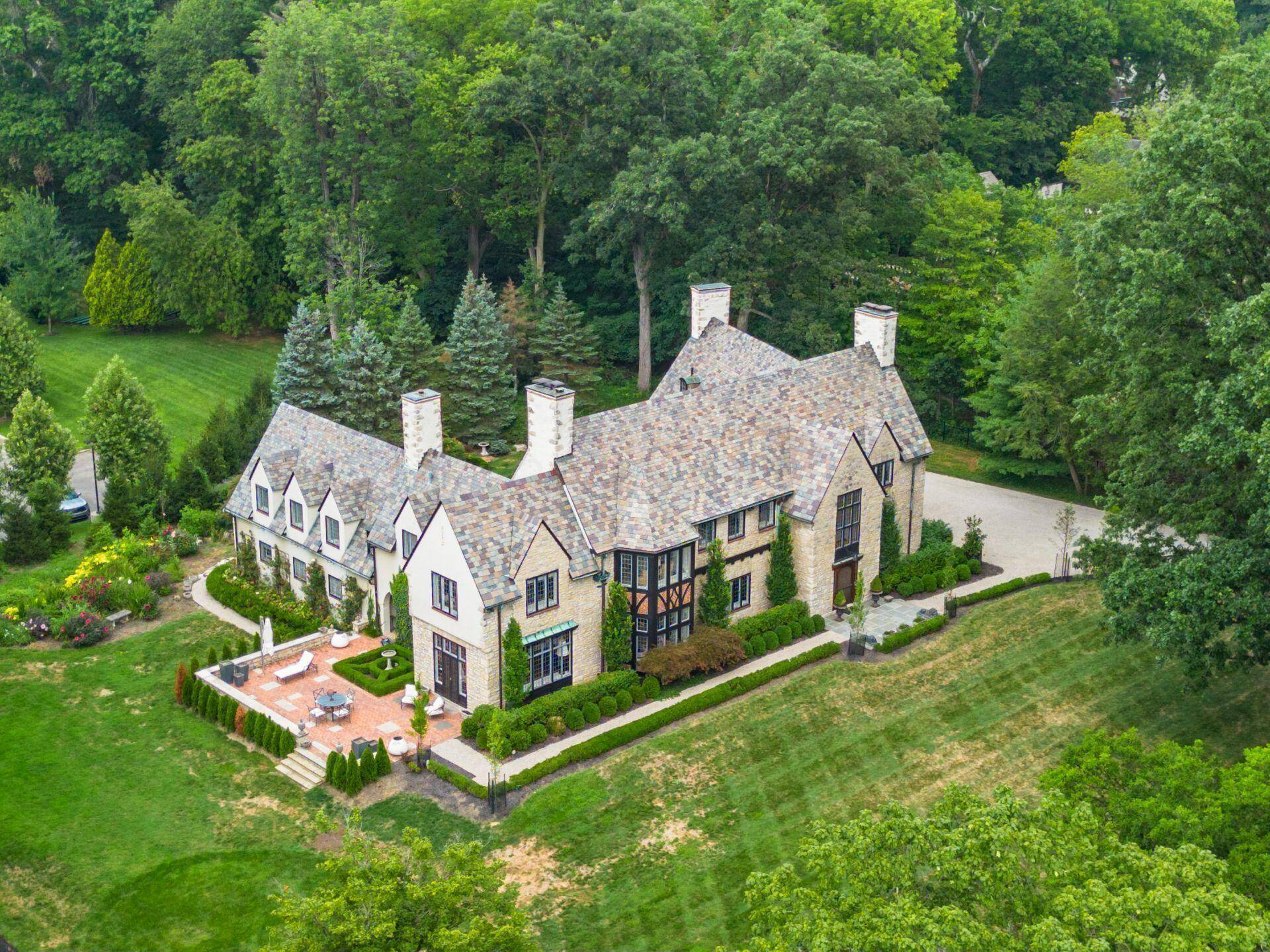 Bexley, OH 43209,189 N Parkview Avenue