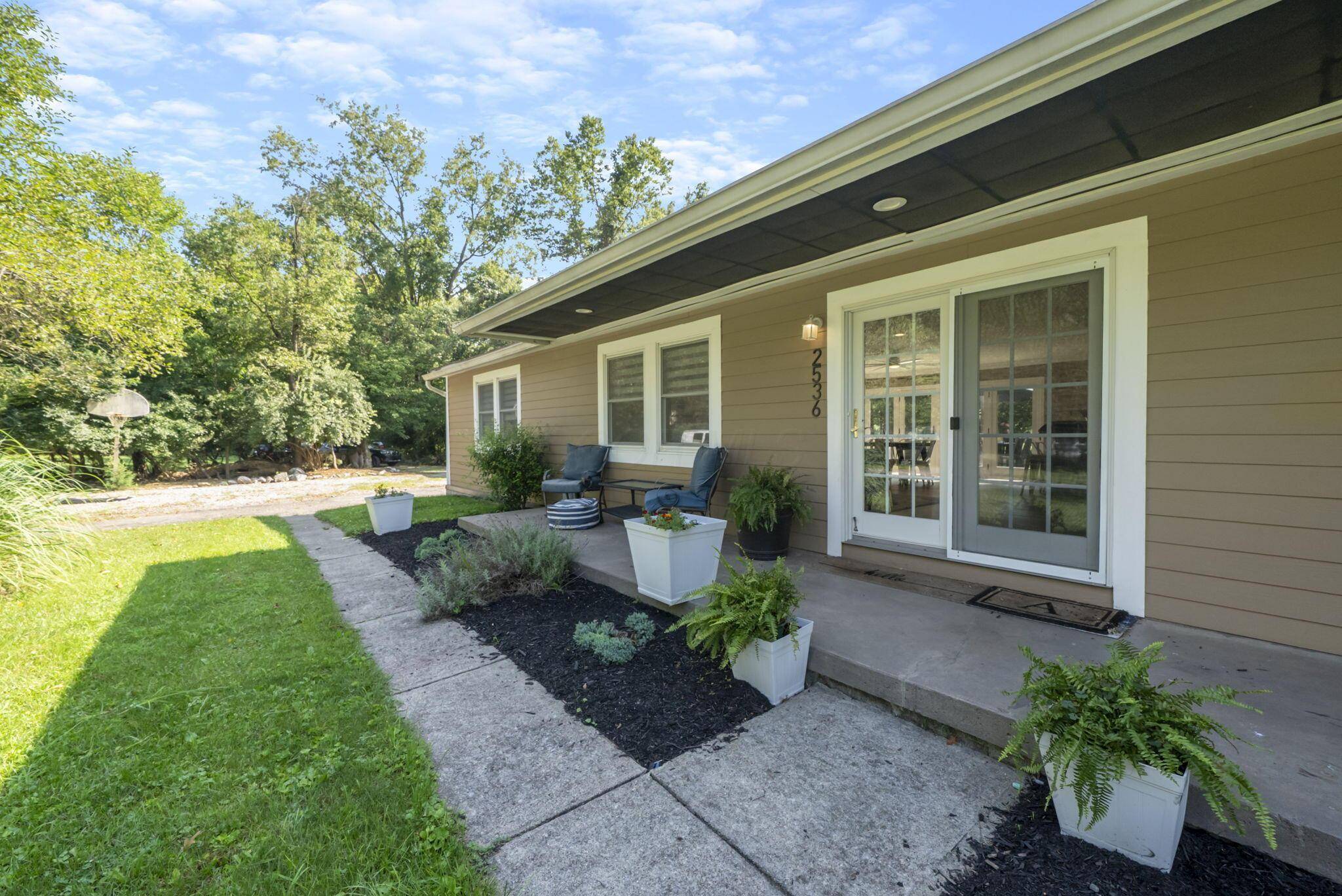 Columbus, OH 43219,2536 Sunbury Drive