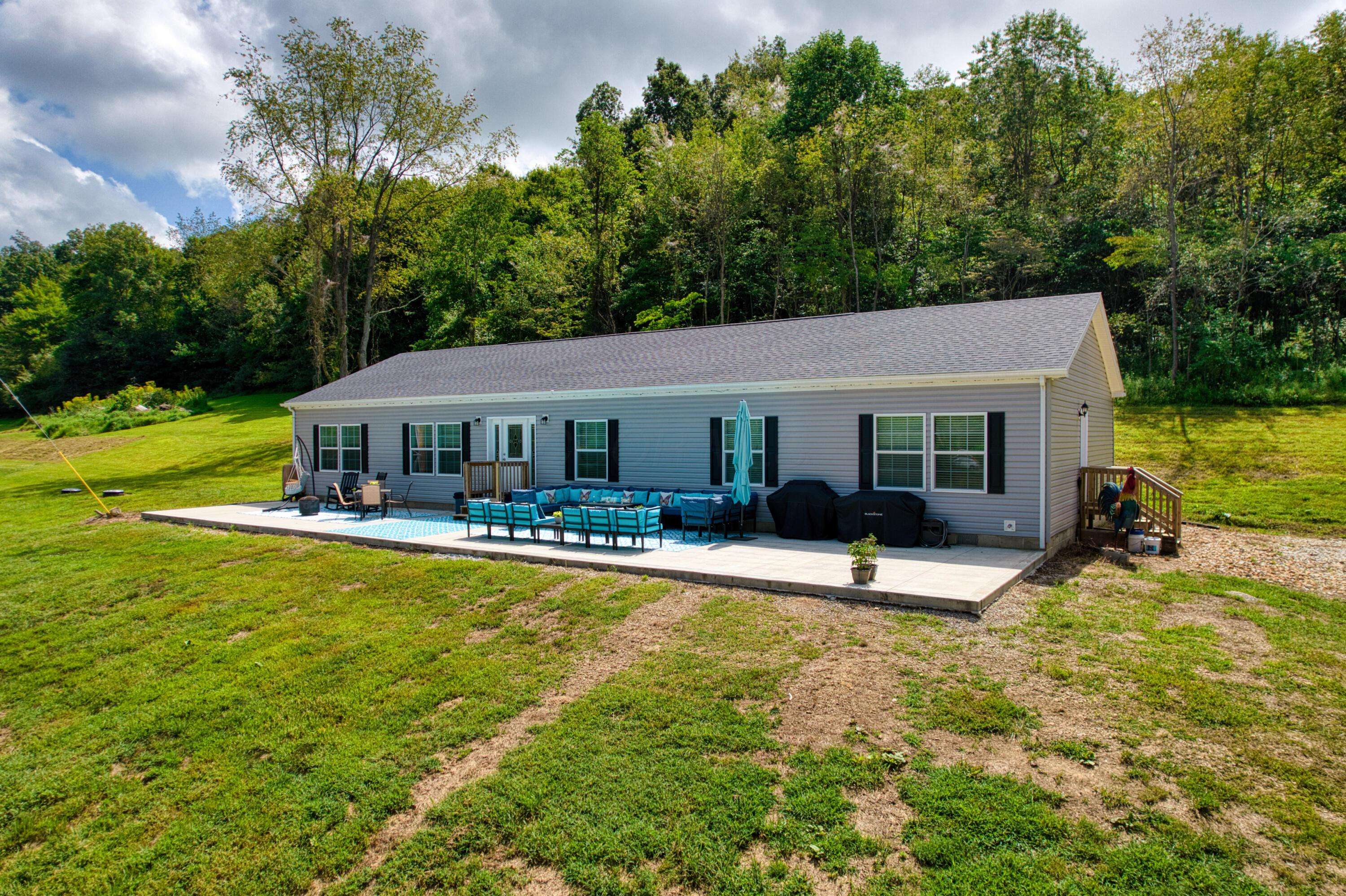 Newark, OH 43055,14600 Hofacker Hill Road