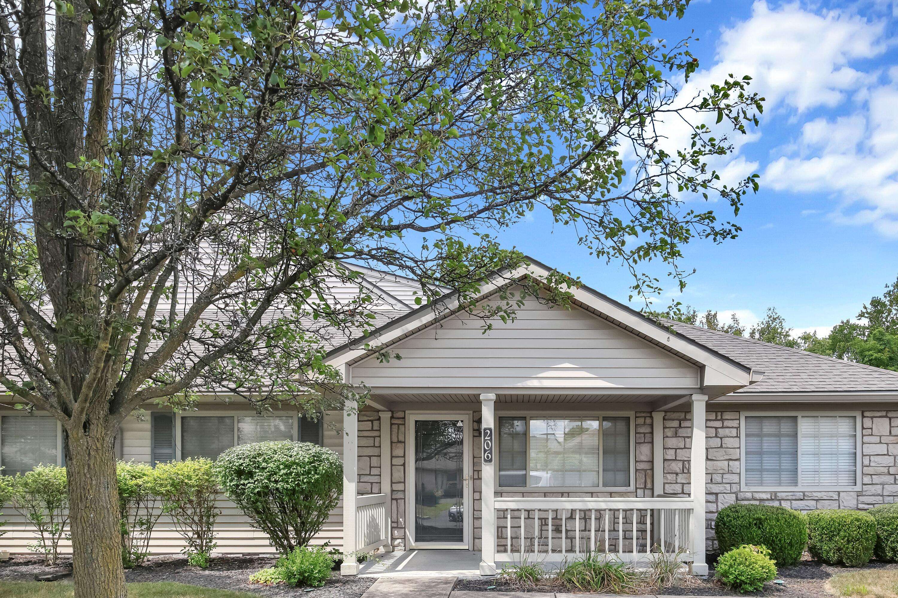 Pickerington, OH 43147,206 Pioneer Circle