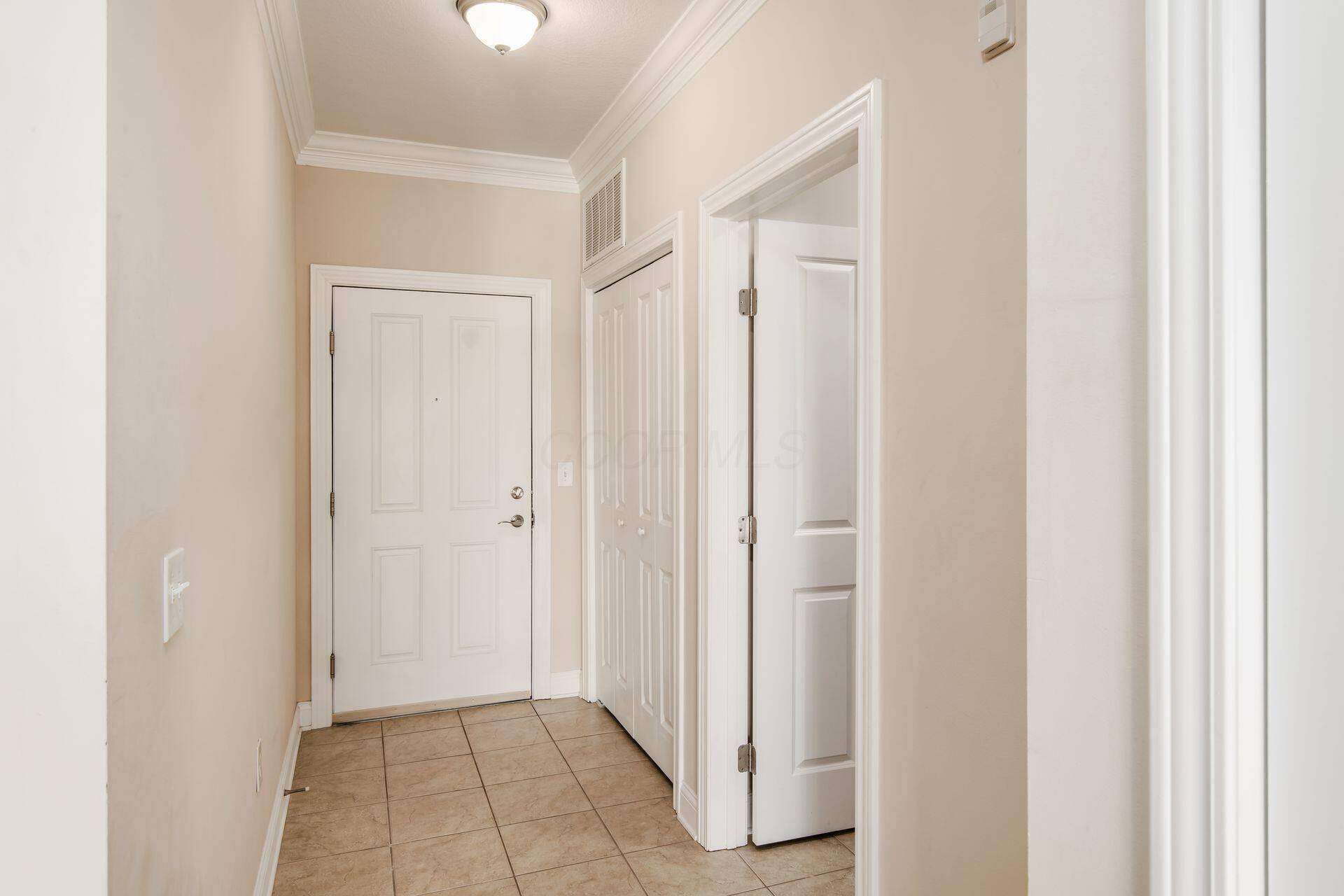 Columbus, OH 43215,953 Ingleside Avenue #314