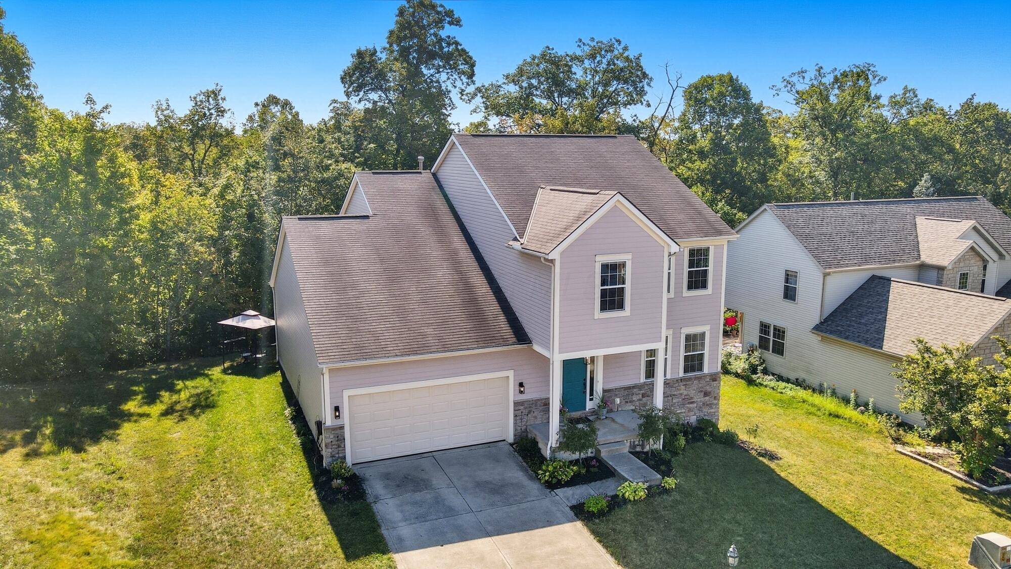 Pataskala, OH 43062,322 Weatherburn Drive