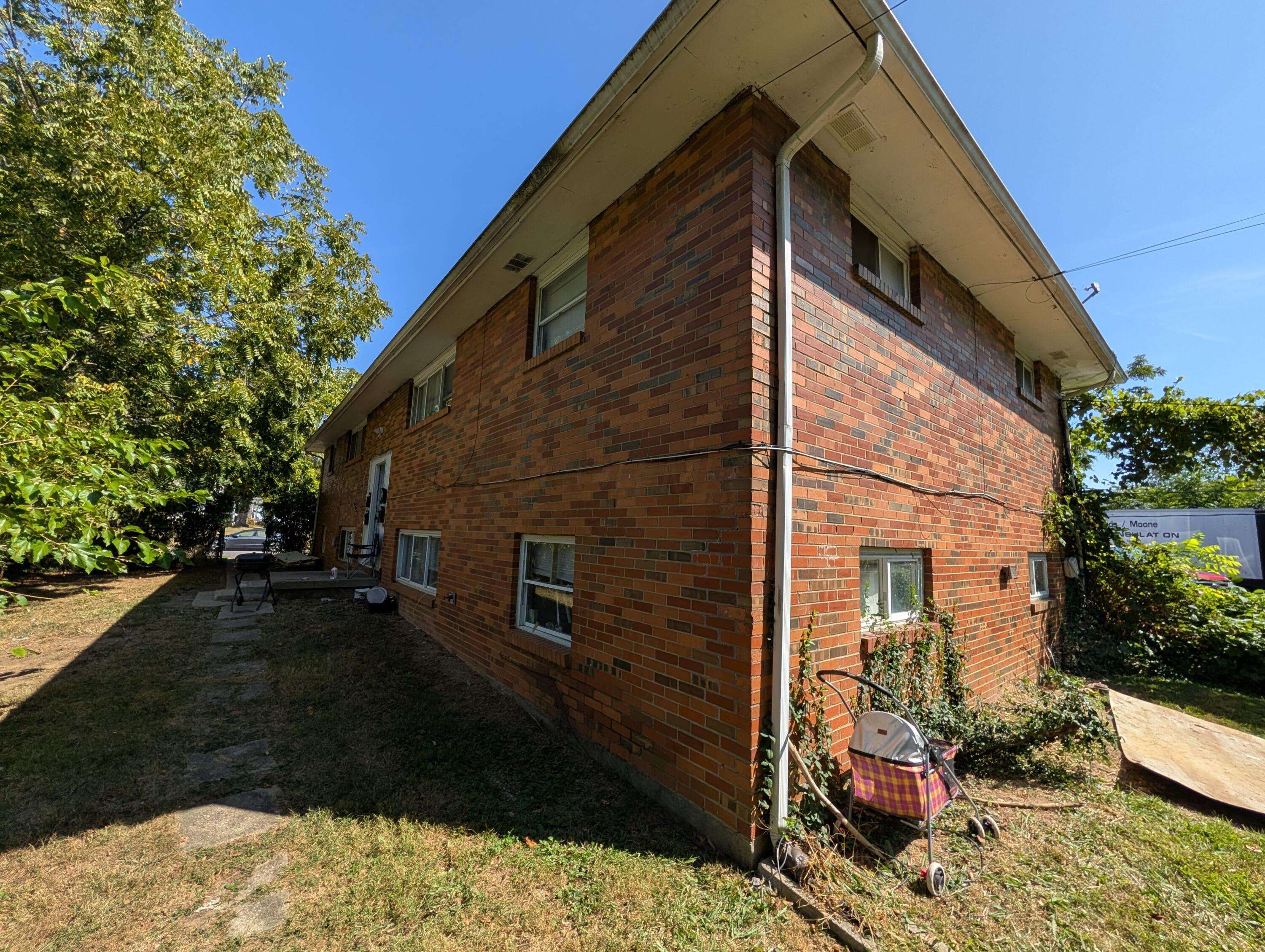 Columbus, OH 43211,1967 Denune Avenue