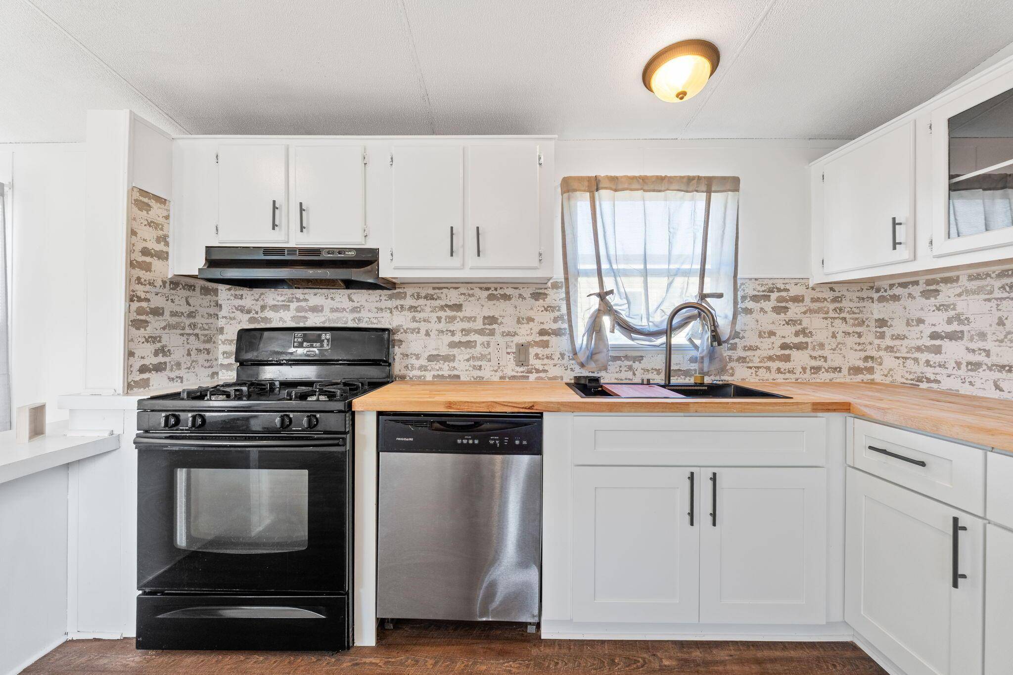 Delaware, OH 43015,1330 Hanover Rd #LOT 118