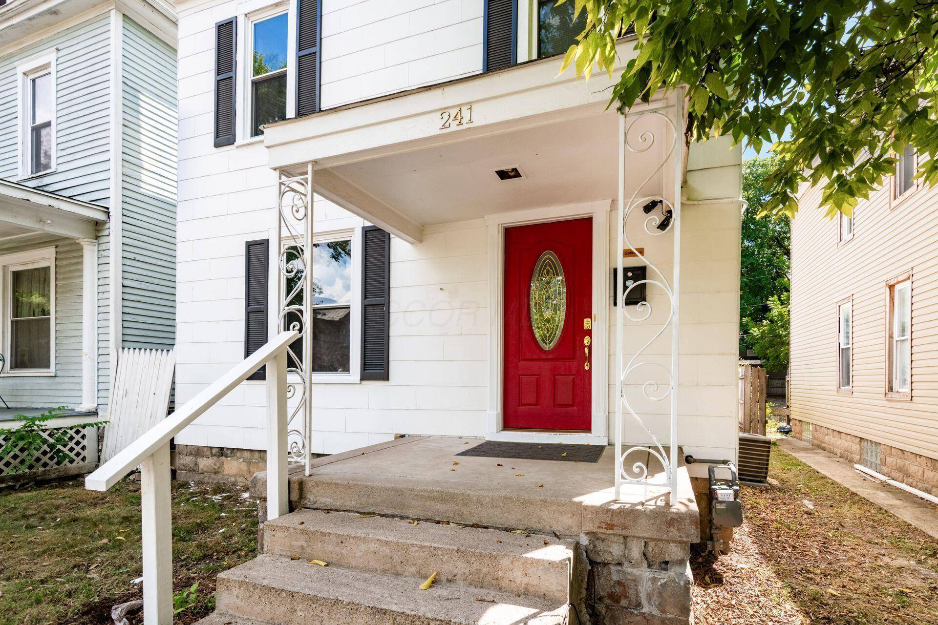 Columbus, OH 43202,241 E Blake Avenue