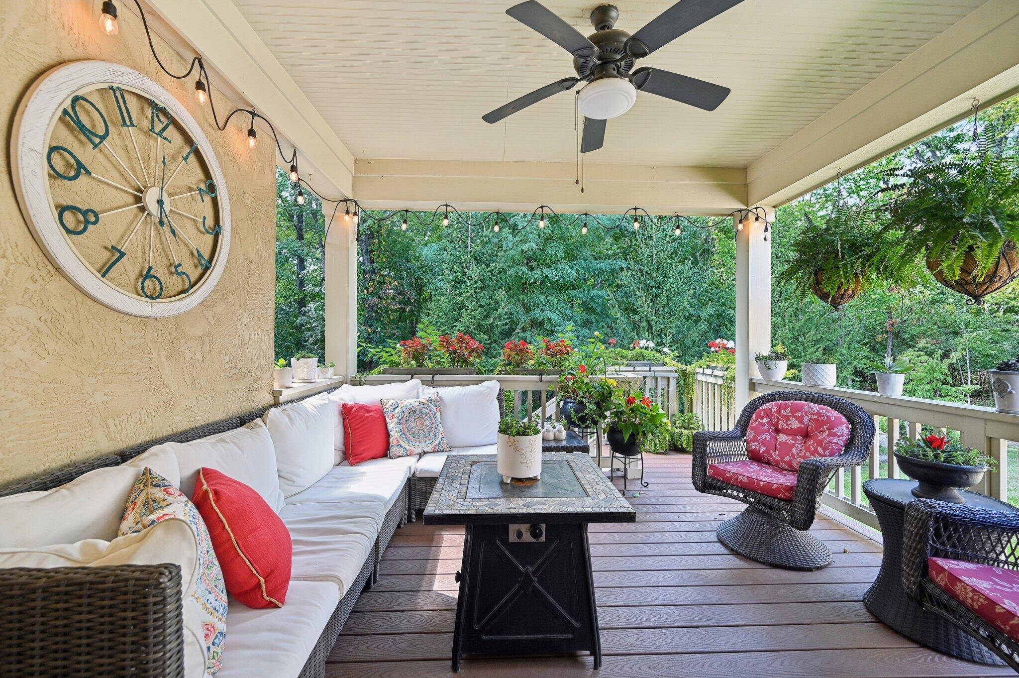 Westerville, OH 43082,389 Ridgemoor Lane