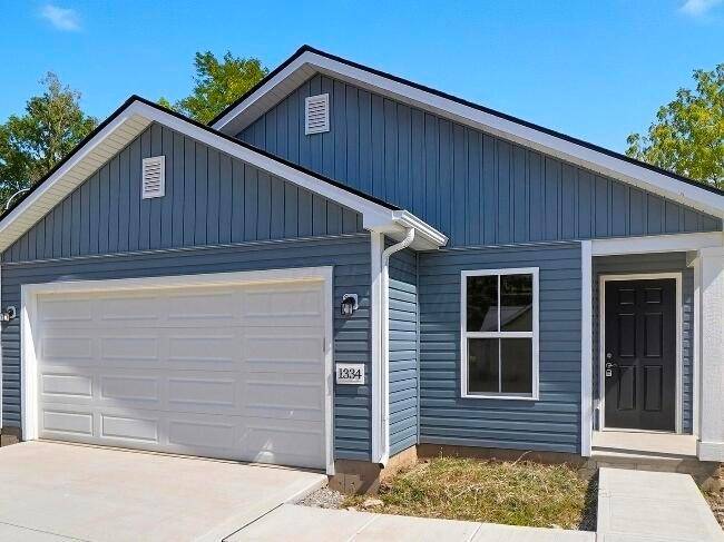 Columbus, OH 43232,1334 Manor Drive