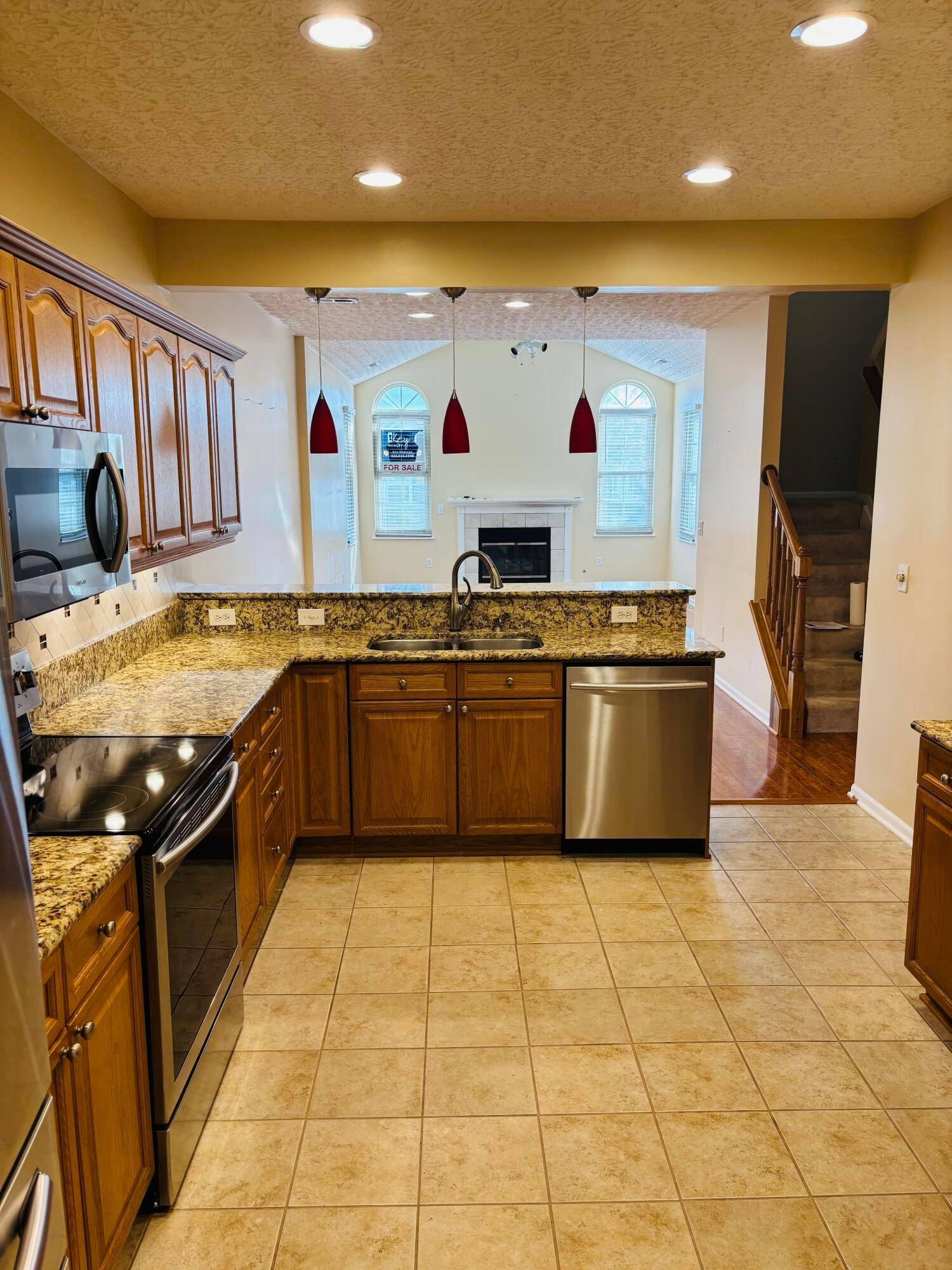Grove City, OH 43123,4229 Waterside Place #7