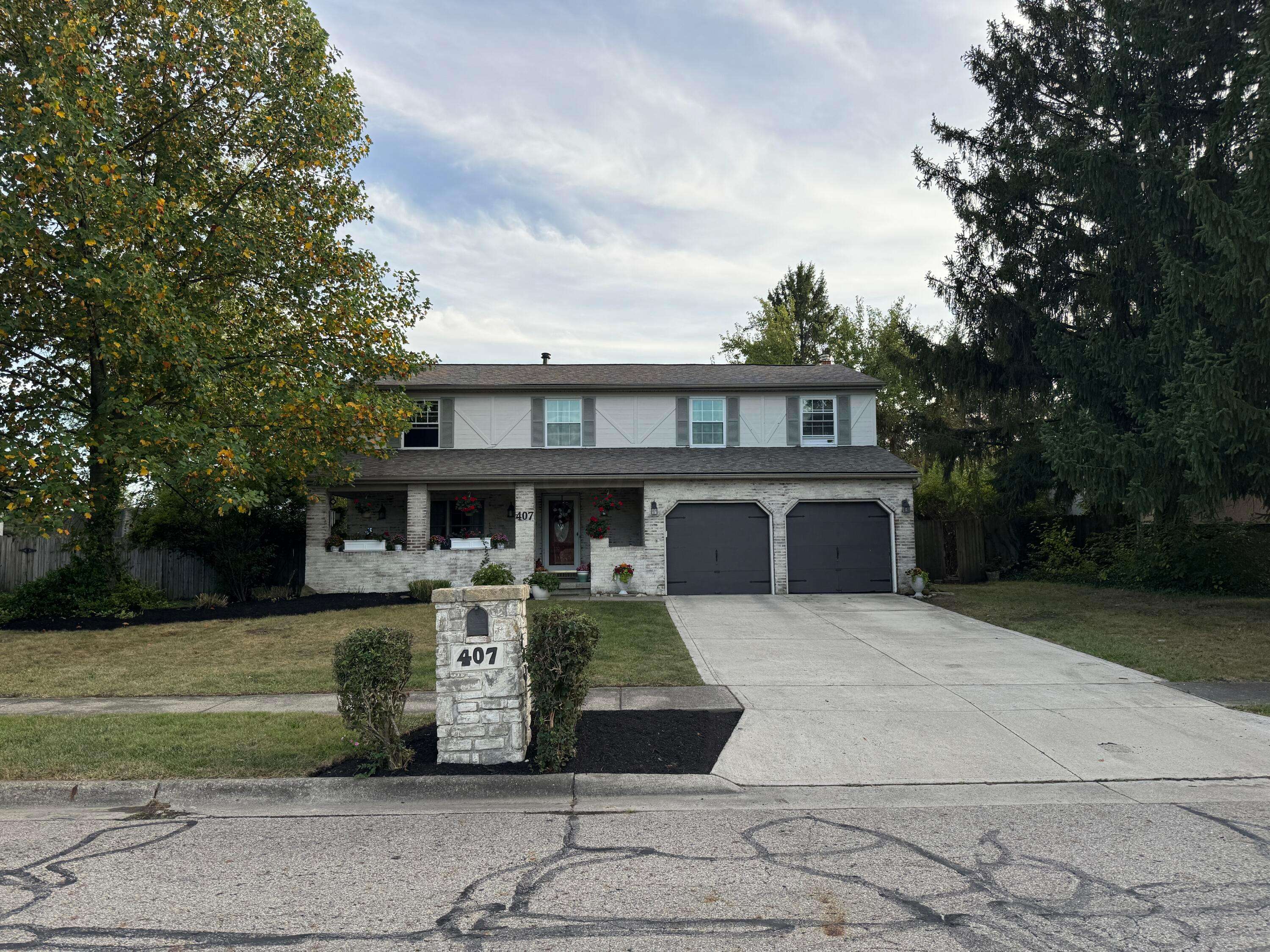 Columbus, OH 43230,407 Denison Avenue