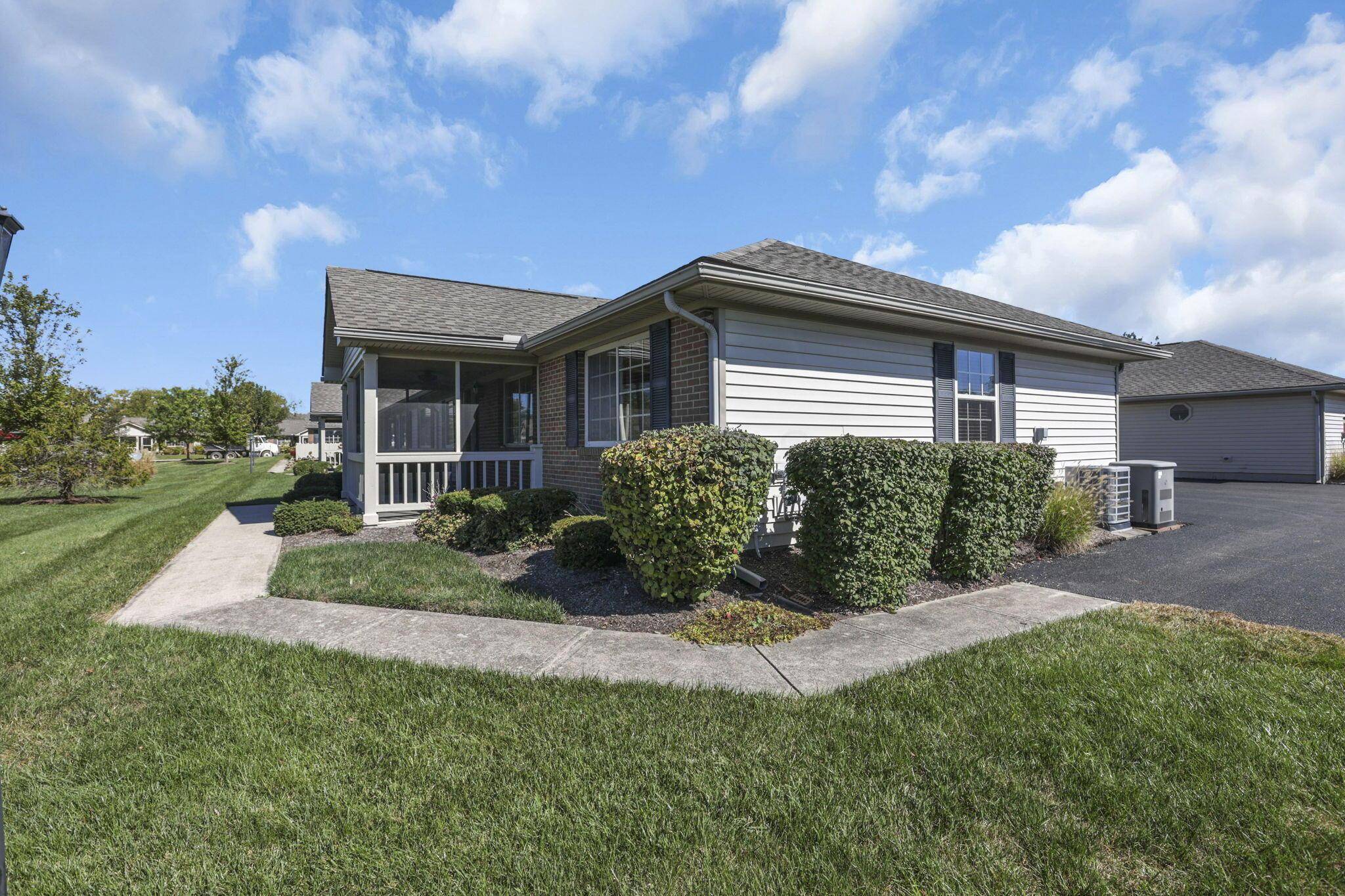 Pataskala, OH 43062,472 Virginia Court