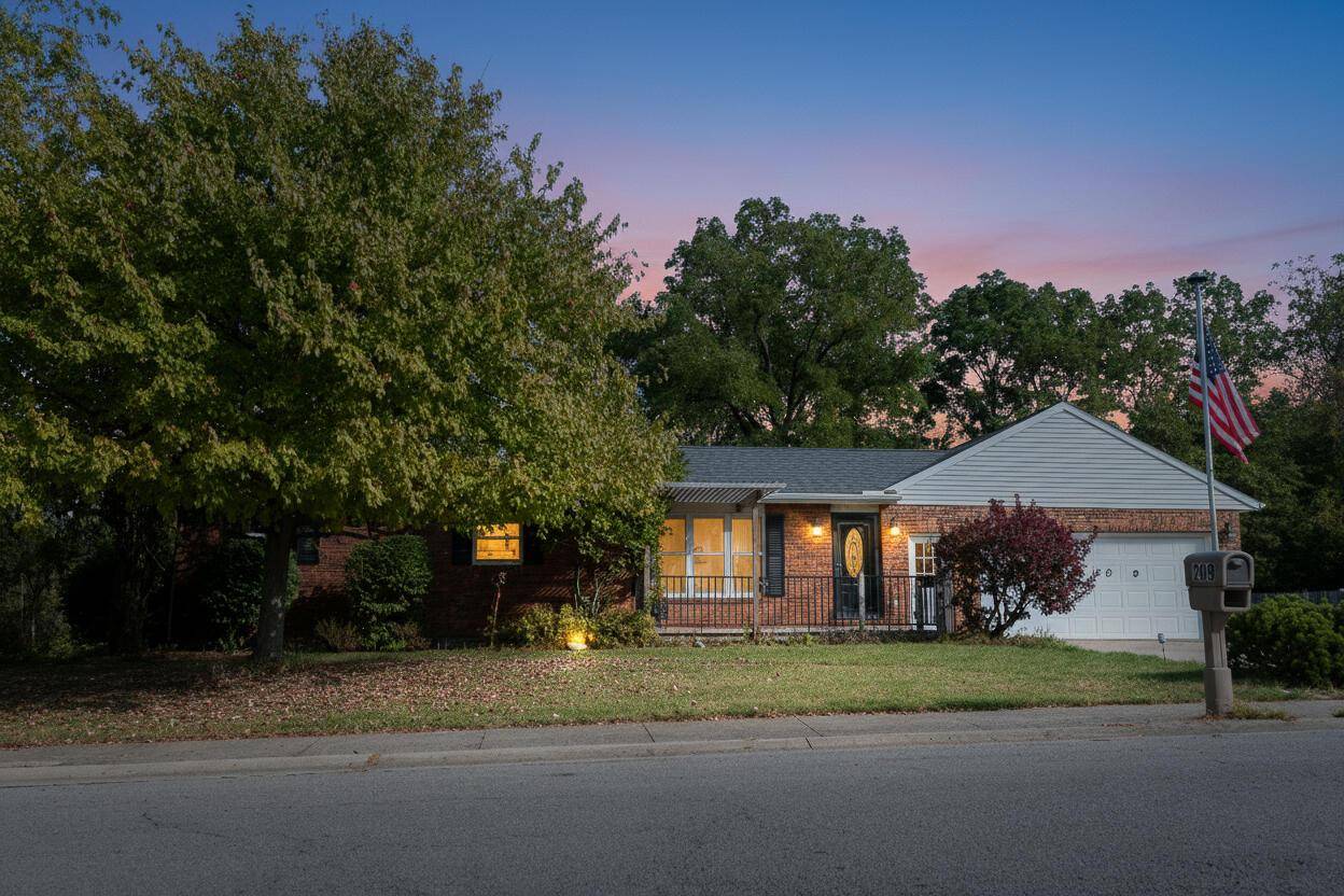 Bellefontaine, OH 43311,1209 Firethorn Drive