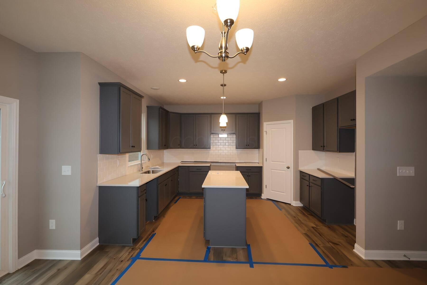 Lewis Center, OH 43035,50 Banyan Drive