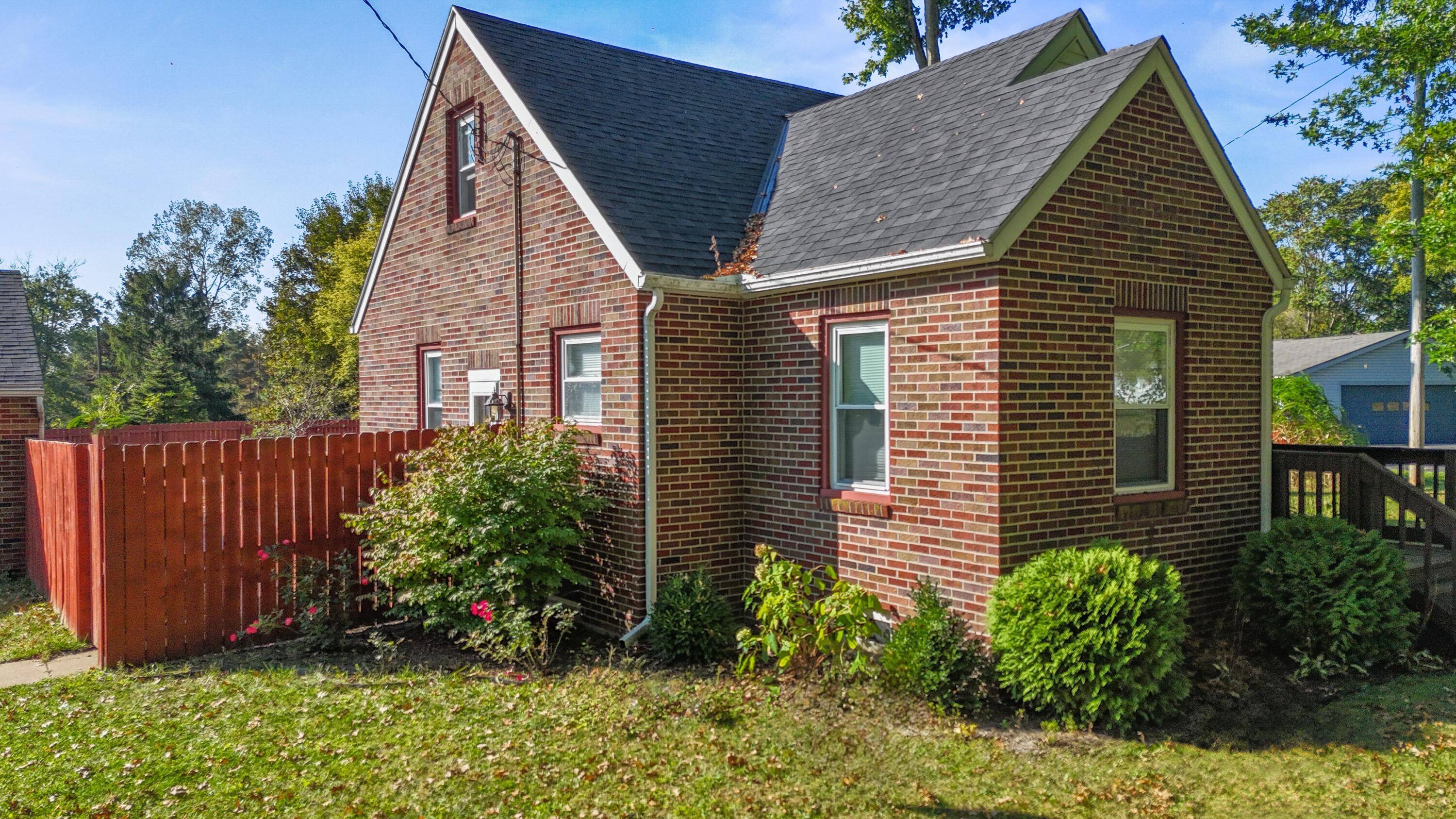 Crestline, OH 44827,880 S Thoman Street