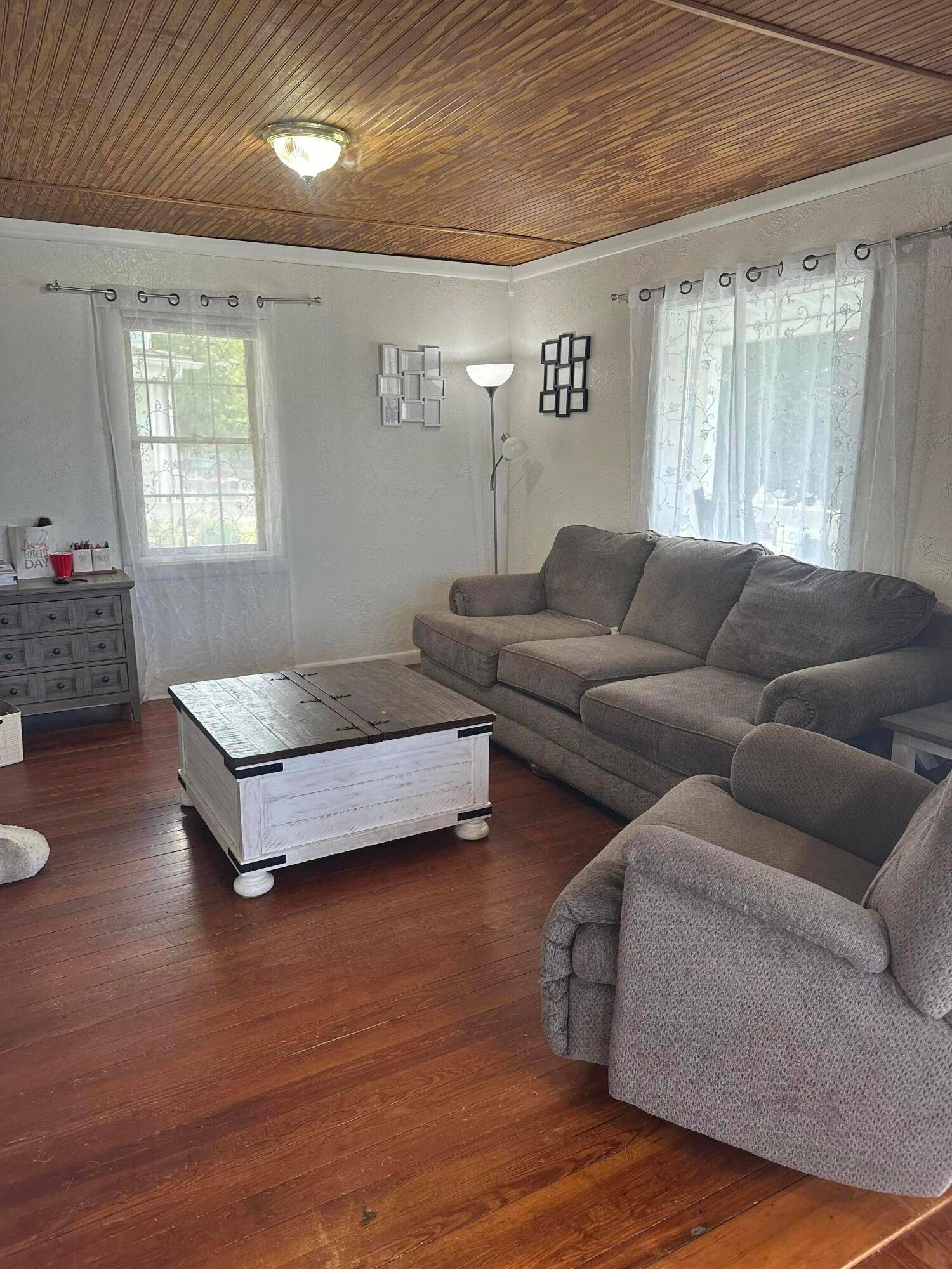 Junction City, OH 43748,302 N Elizabeth Street