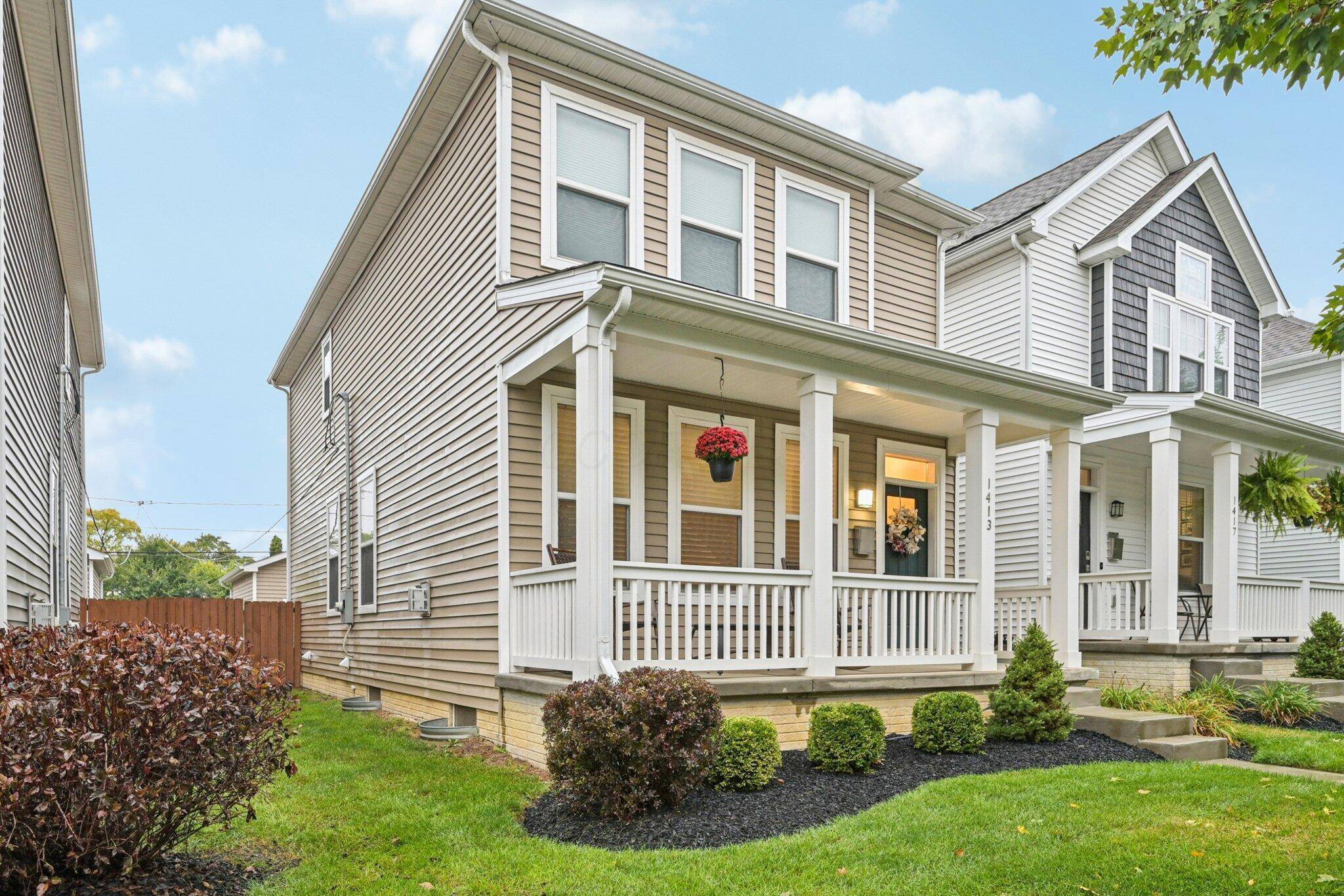 Columbus, OH 43201,1413 N Grant Avenue