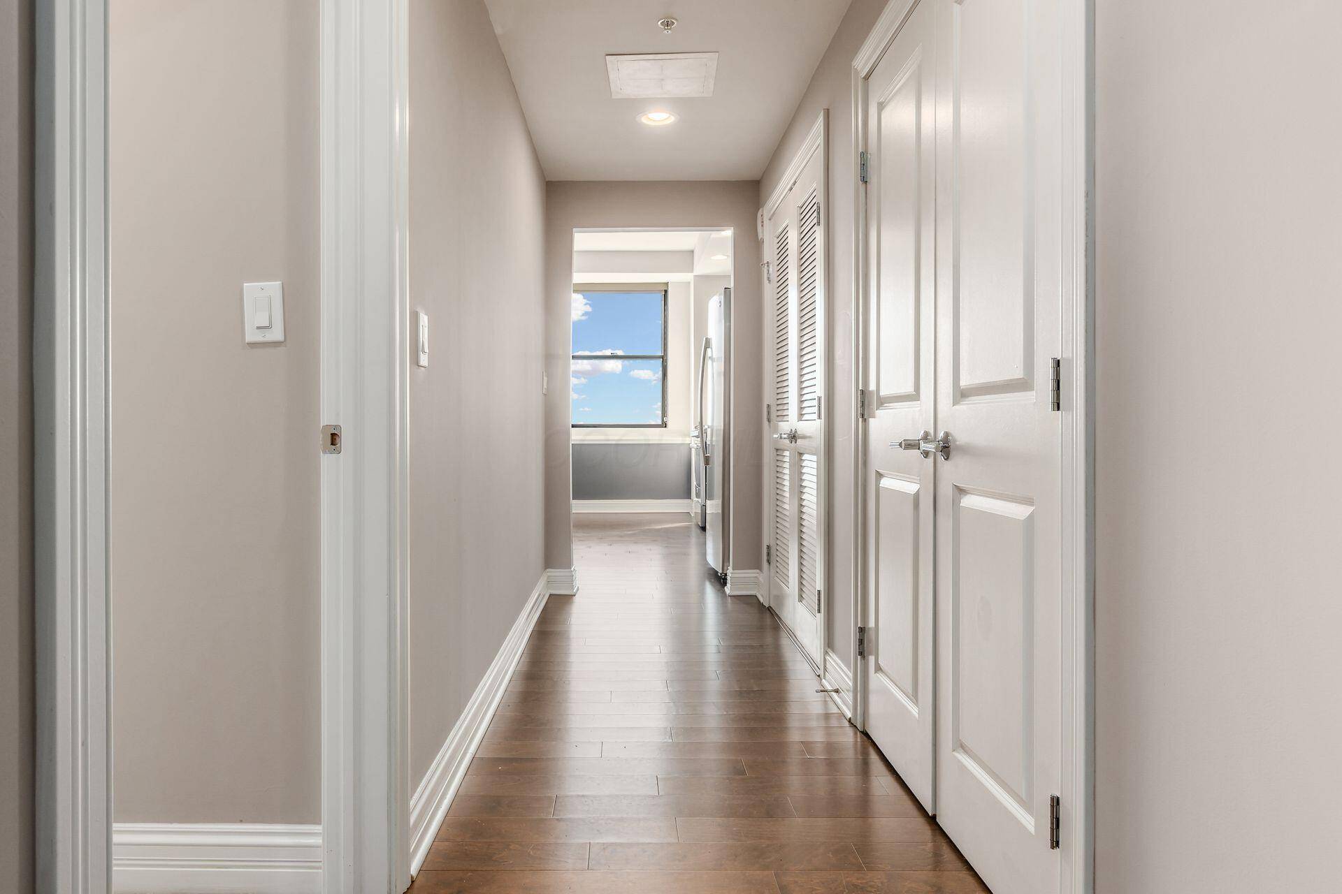 Columbus, OH 43215,50 W Broad Street #3003