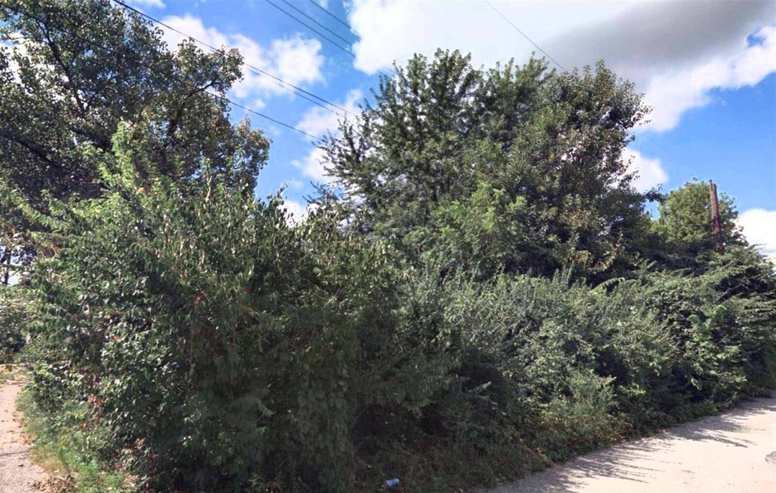 Columbus, OH 43207,611 Lock Avenue