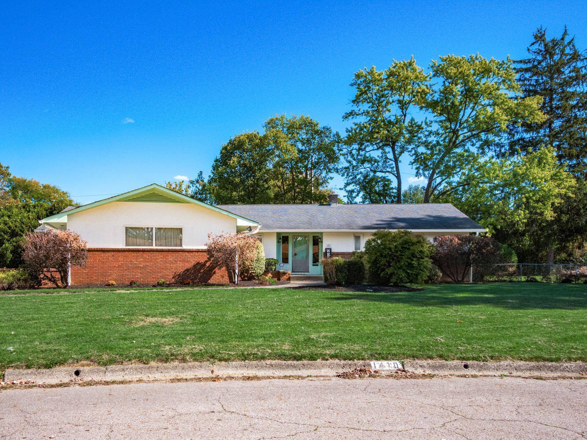 Columbus, OH 43209,1410 Wakefield Court