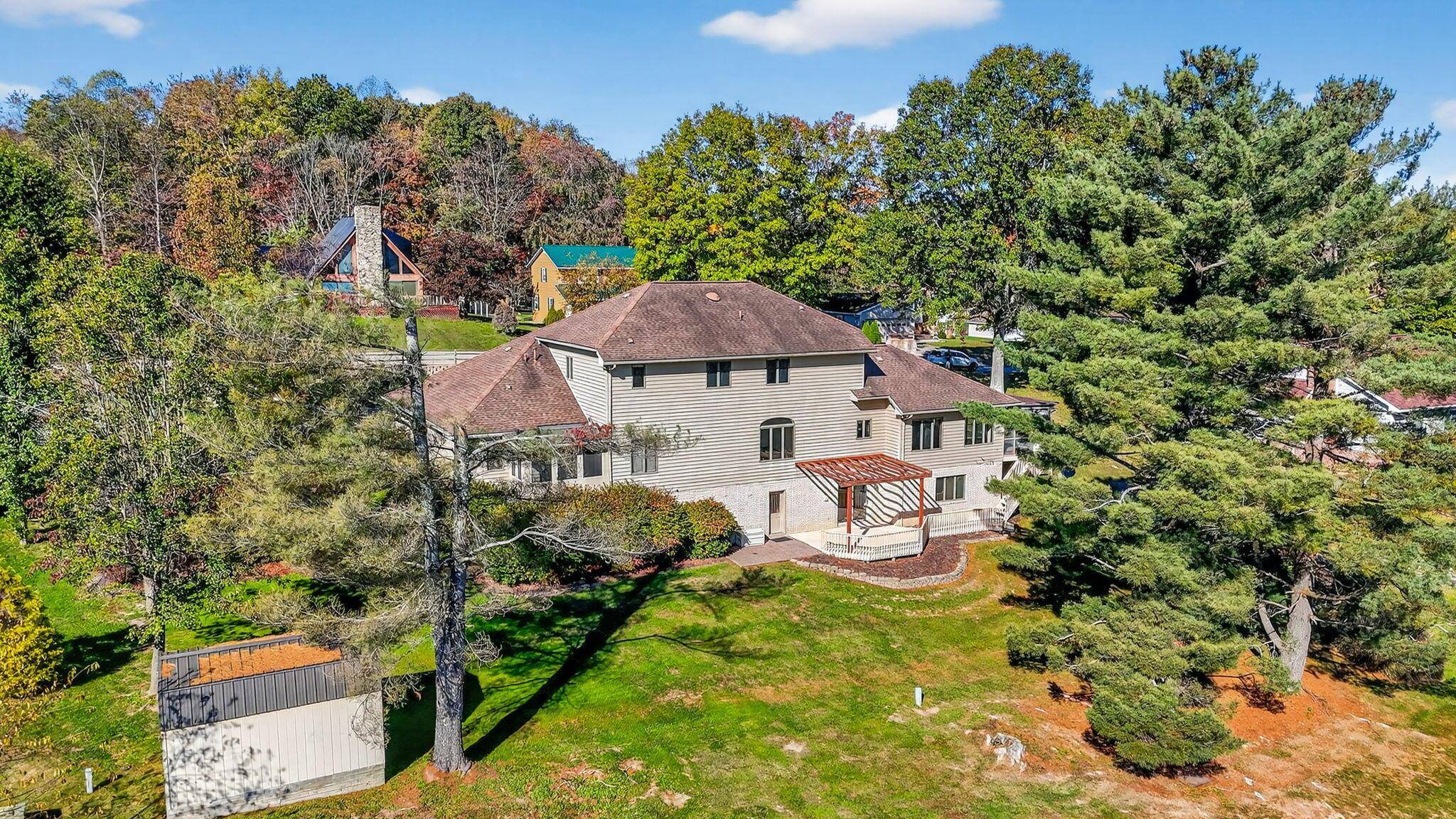 Jackson, OH 45640,533 Aaron Avenue