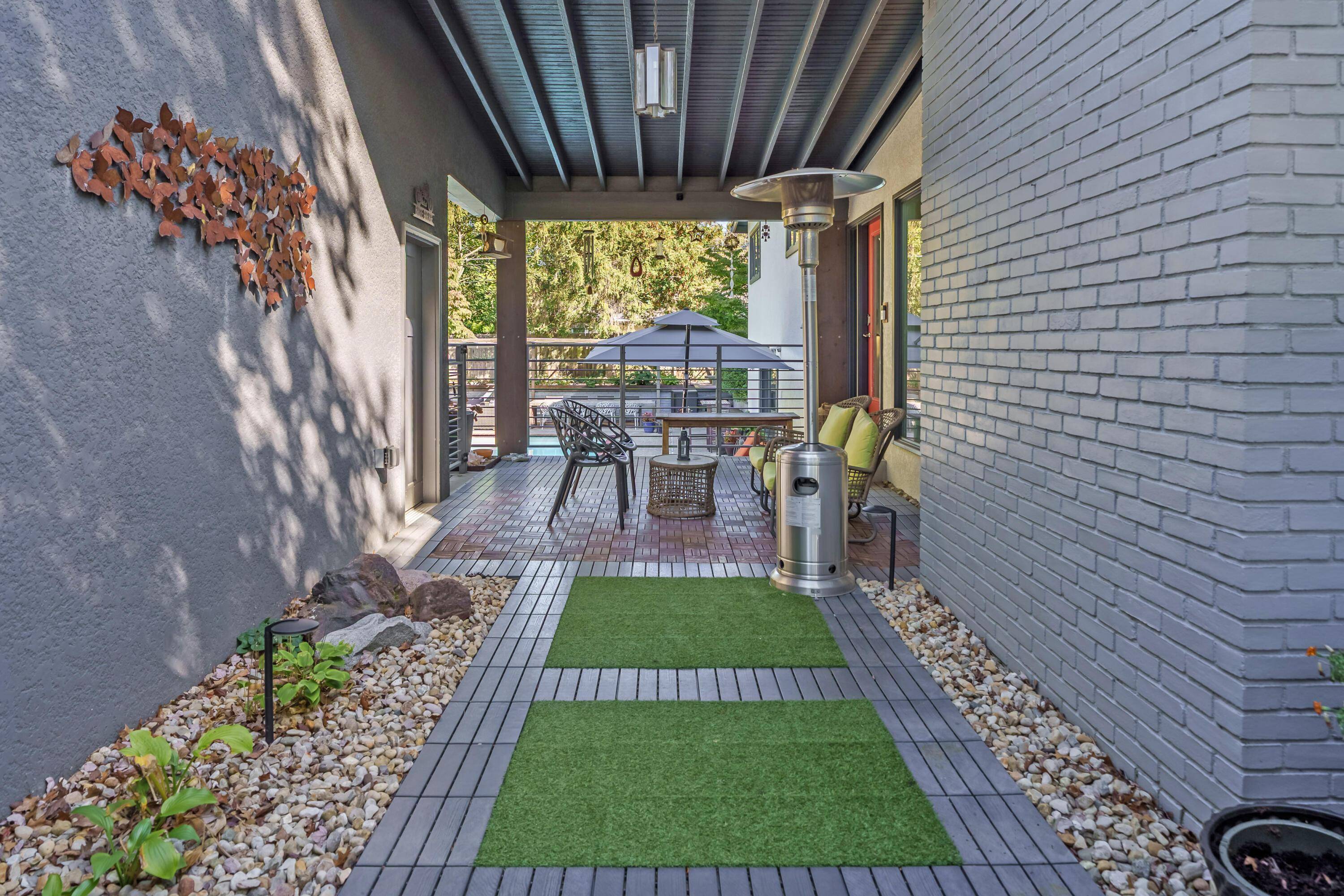 Columbus, OH 43220,2276 Hoxton Court