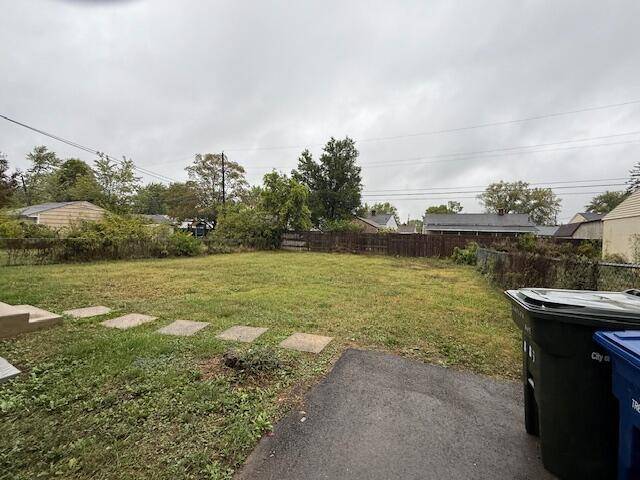 Columbus, OH 43224,886 Carolyn Avenue