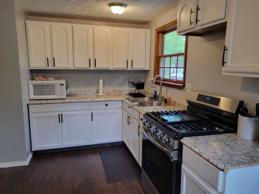 Columbus, OH 43229,6048 Pinemoor Street