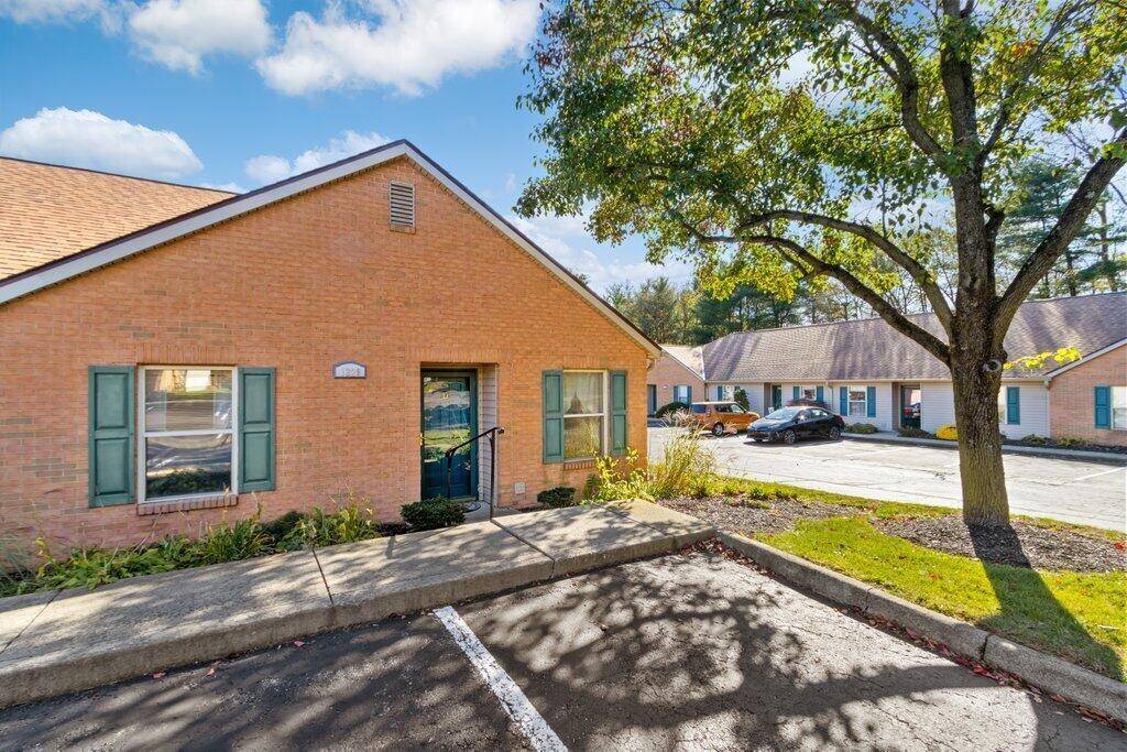 Delaware, OH 43015,1229 Rivercrest Drive #D