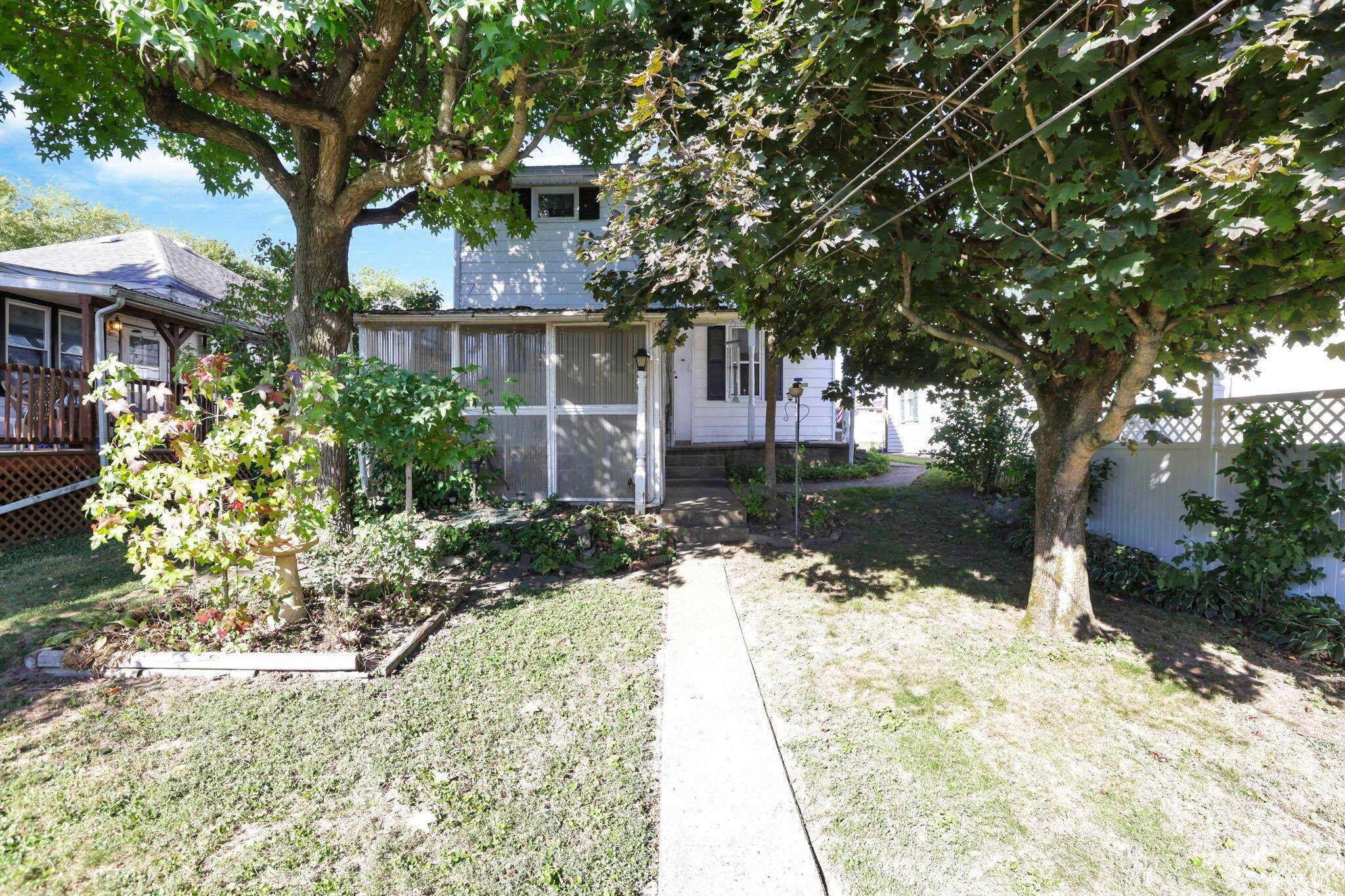 Crooksville, OH 43731,126 Mckeever Street